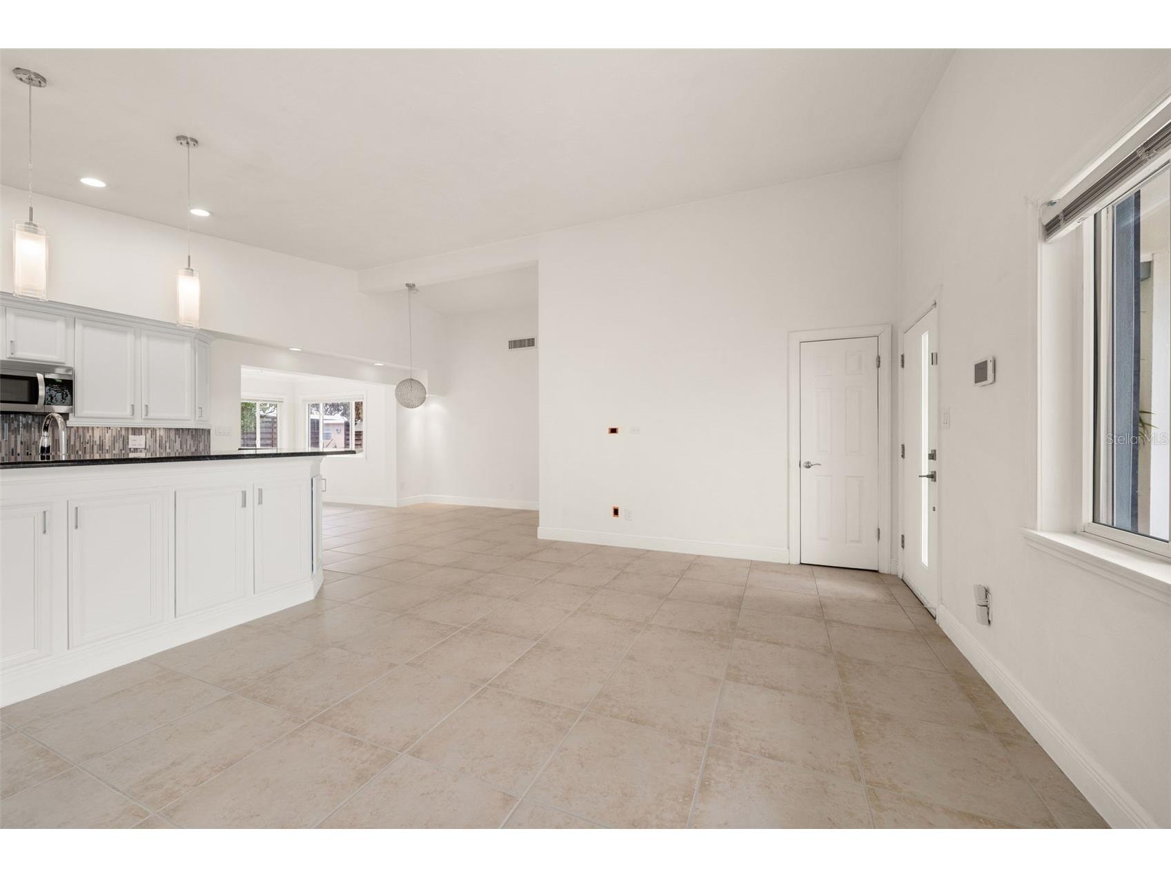 3317 Bougainvillea Street Sarasota FL 34239 A4694271 image15