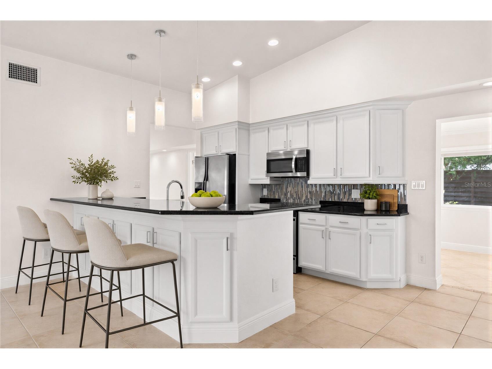 3317 Bougainvillea Street Sarasota FL 34239 A4694271 image4
