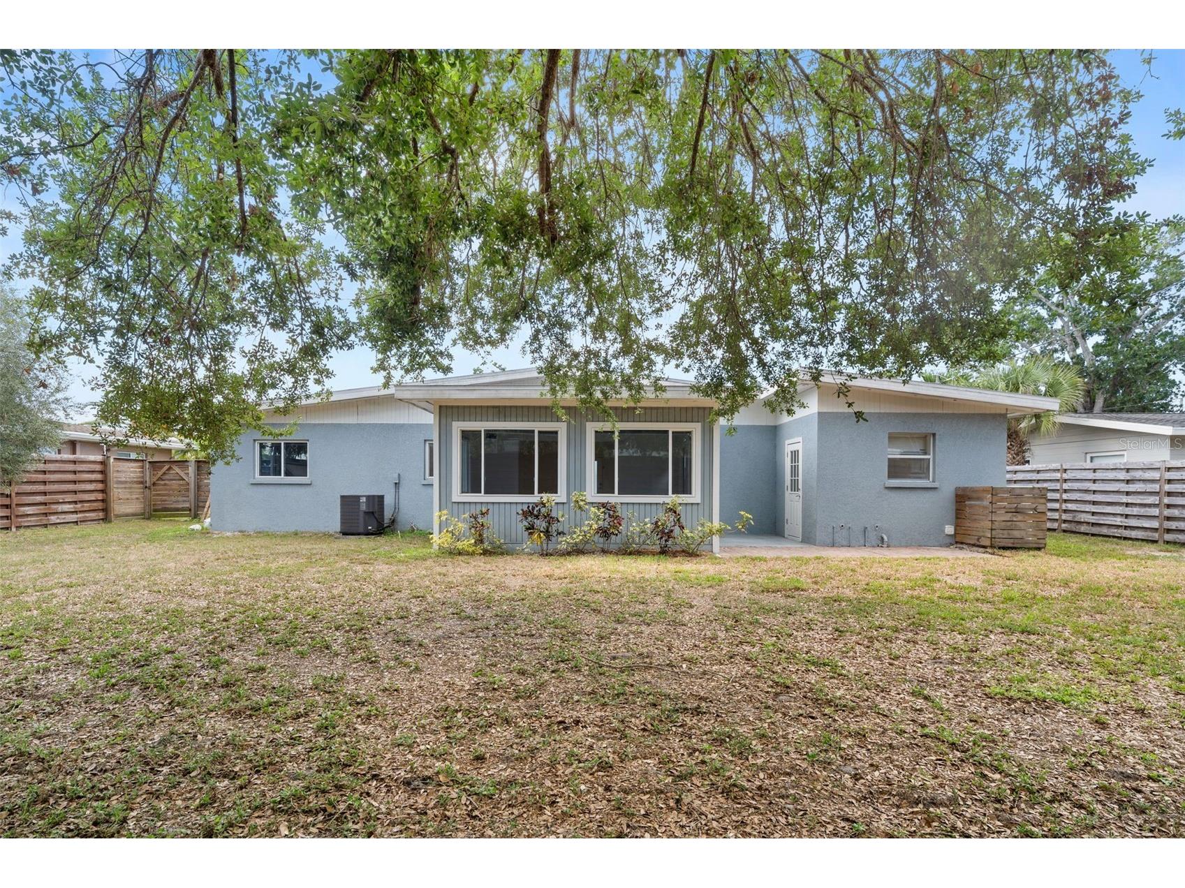 3317 Bougainvillea Street Sarasota FL 34239 A4694271 image54