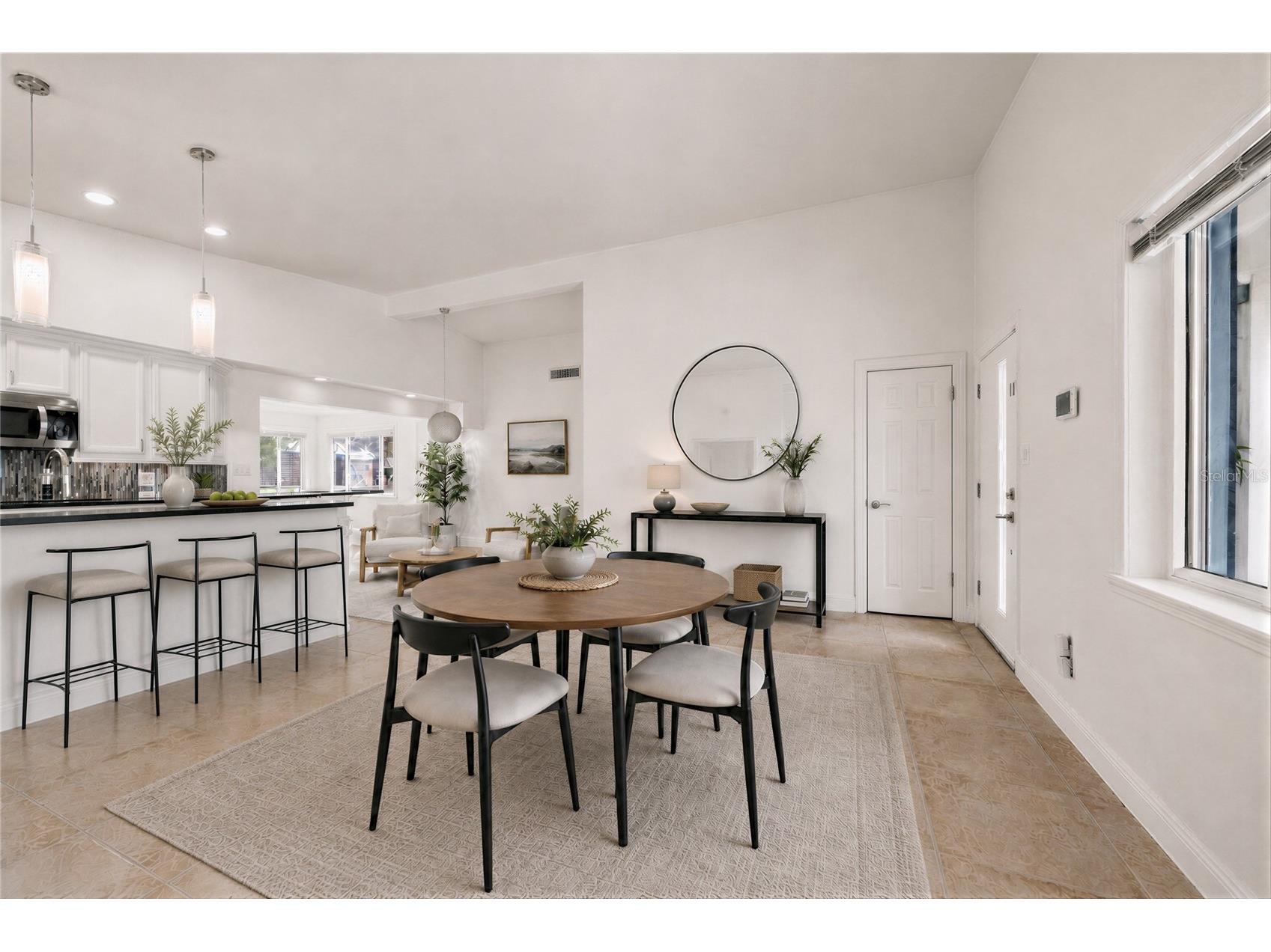 3317 Bougainvillea Street Sarasota FL 34239 A4694271 image6