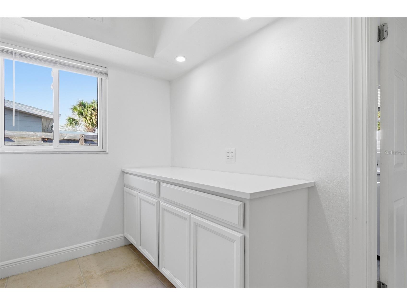 3317 Bougainvillea Street Sarasota FL 34239 N6142389 image33