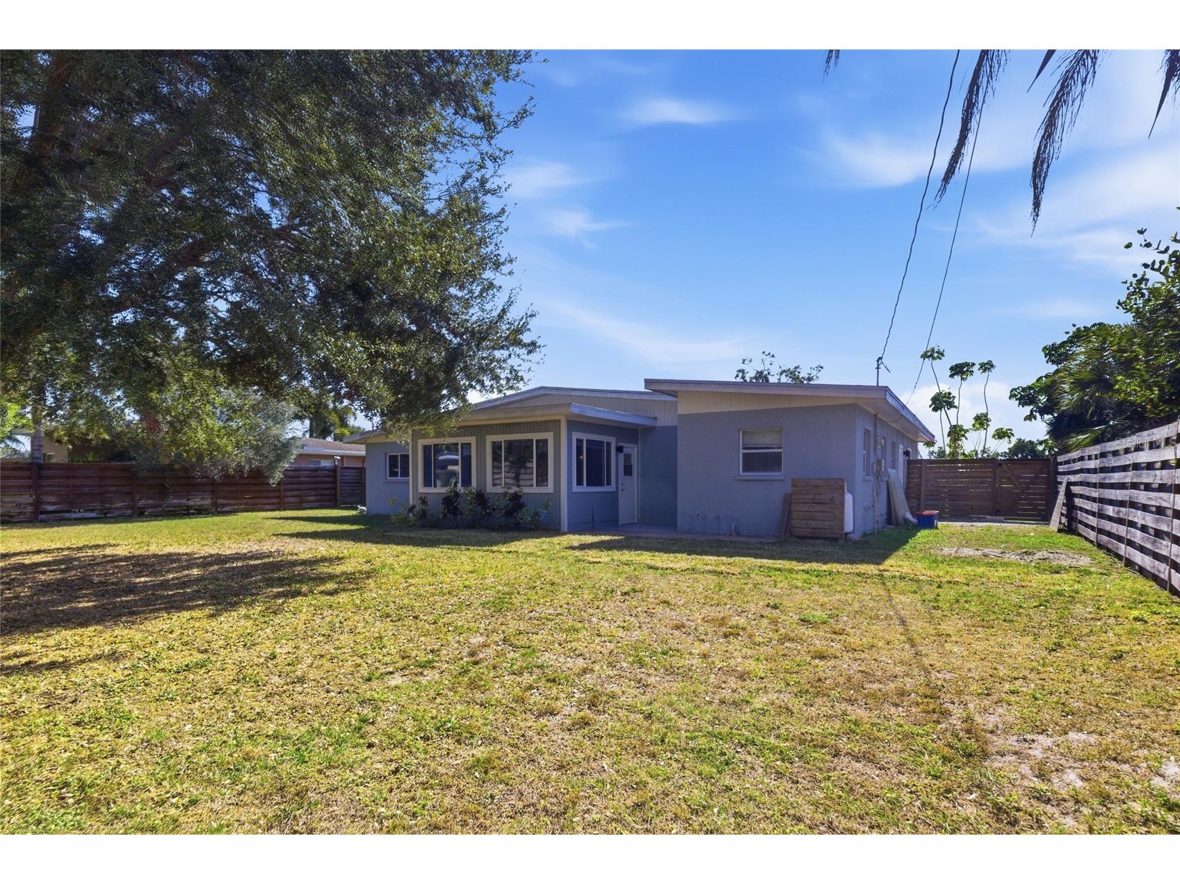 3317 Bougainvillea Street Sarasota FL 34239 N6142389 image41