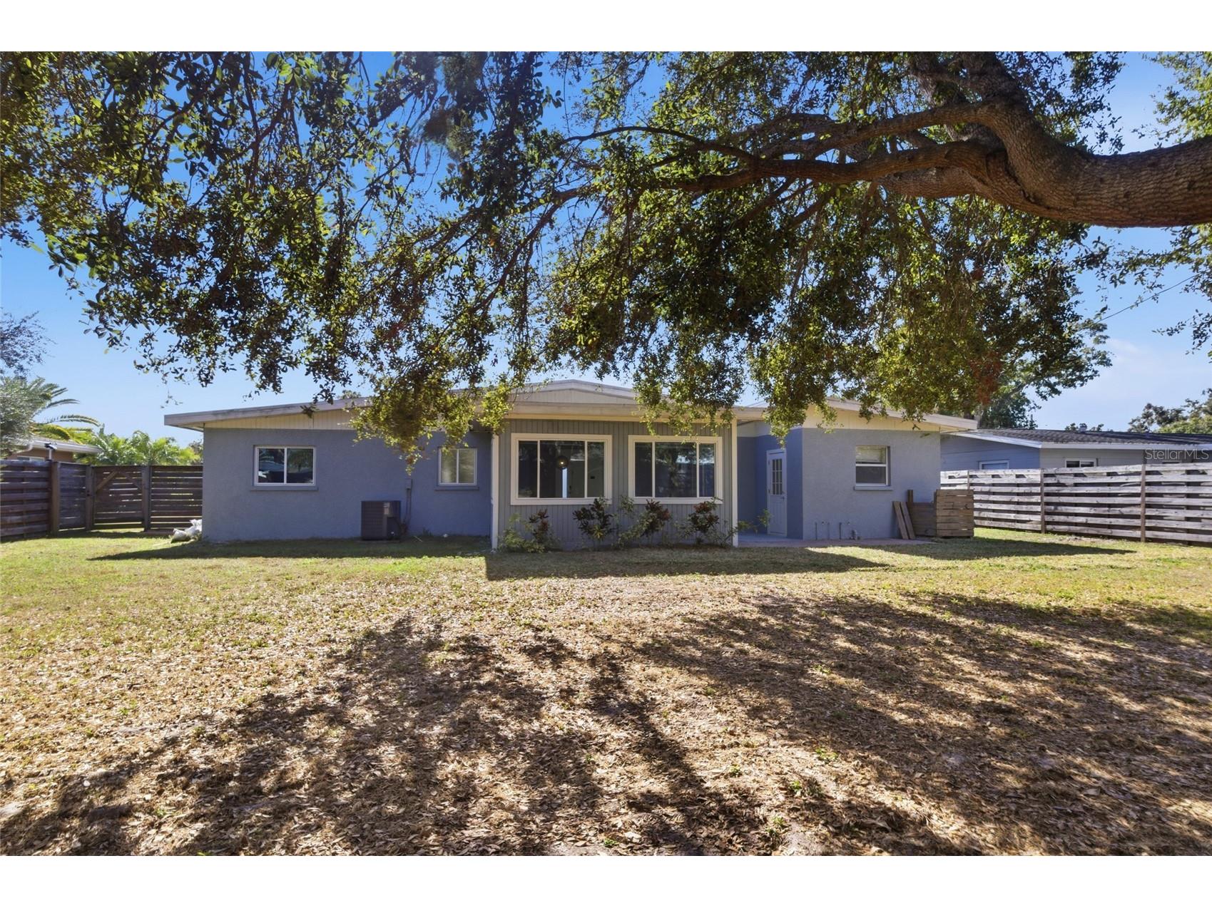 3317 Bougainvillea Street Sarasota FL 34239 N6142389 image43