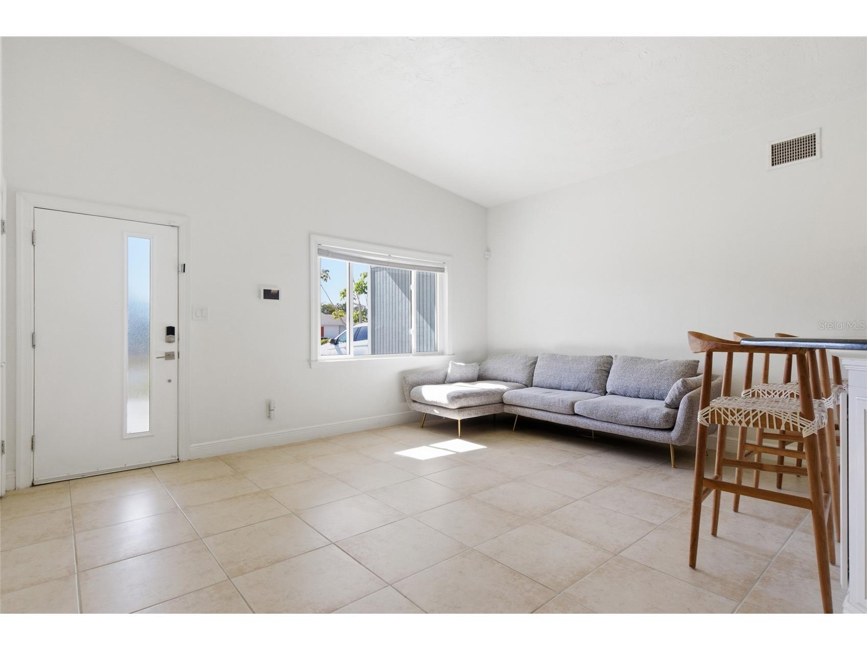 3317 Bougainvillea Street Sarasota FL 34239 N6142389 image8