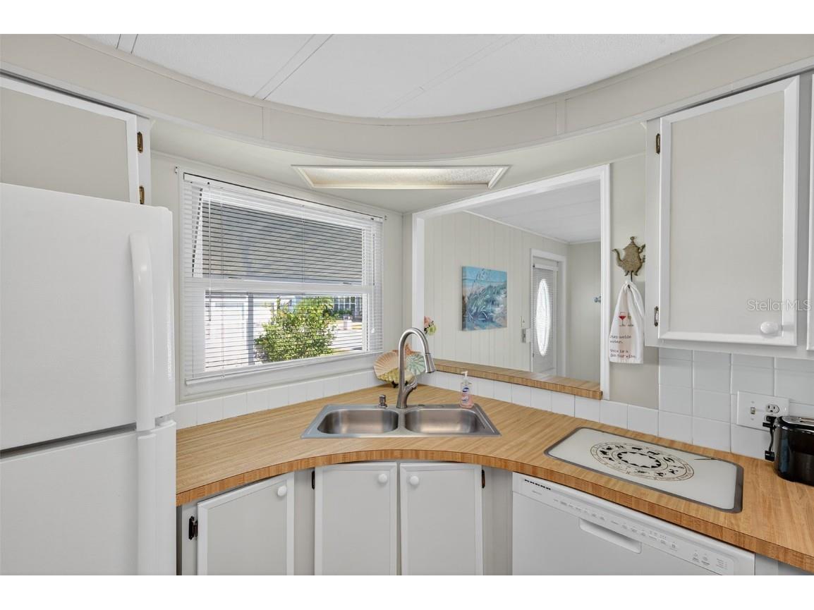 3317 Chatford Drive Holiday FL 34690 TB8440816 image26