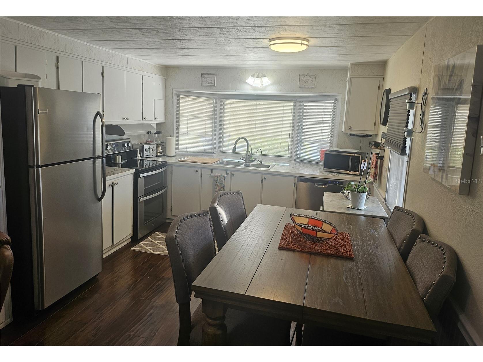 3317 Overcup Oak Terrace Sarasota FL 34237 A4679455 image10