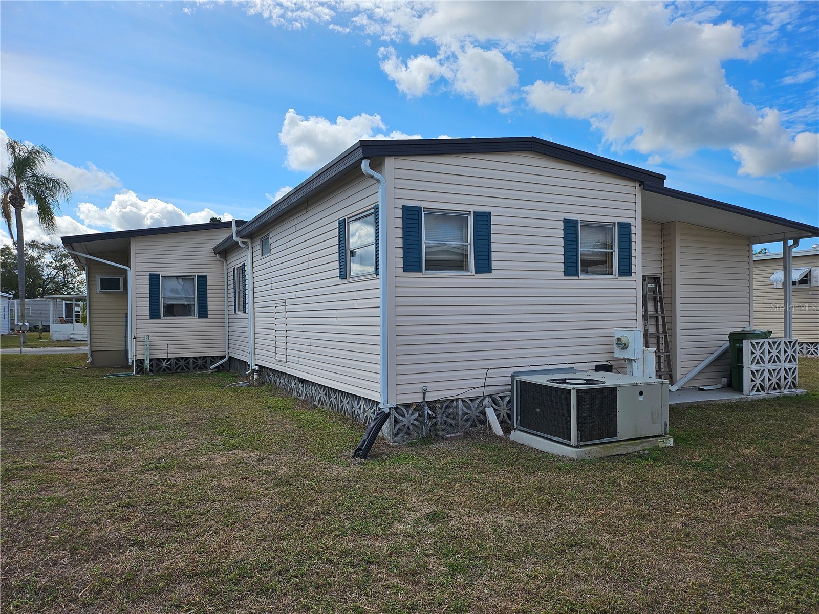 3317 Overcup Oak Terrace Sarasota FL 34237 A4679455 image44