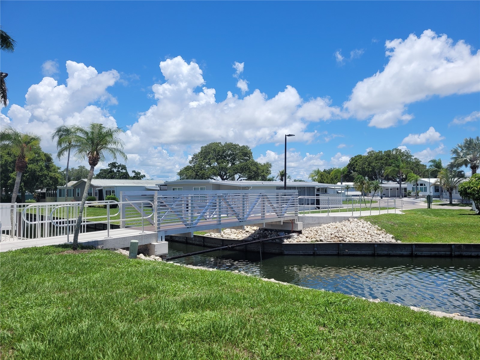 3317 Overcup Oak Terrace Sarasota FL 34237 A4679455 image68