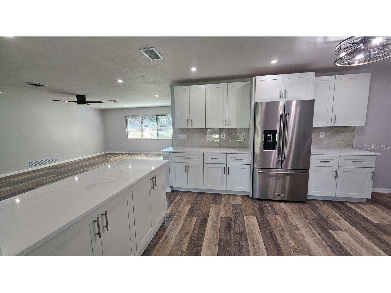 3317 Pine Valley Drive Sarasota FL 34239 A4663718 image4