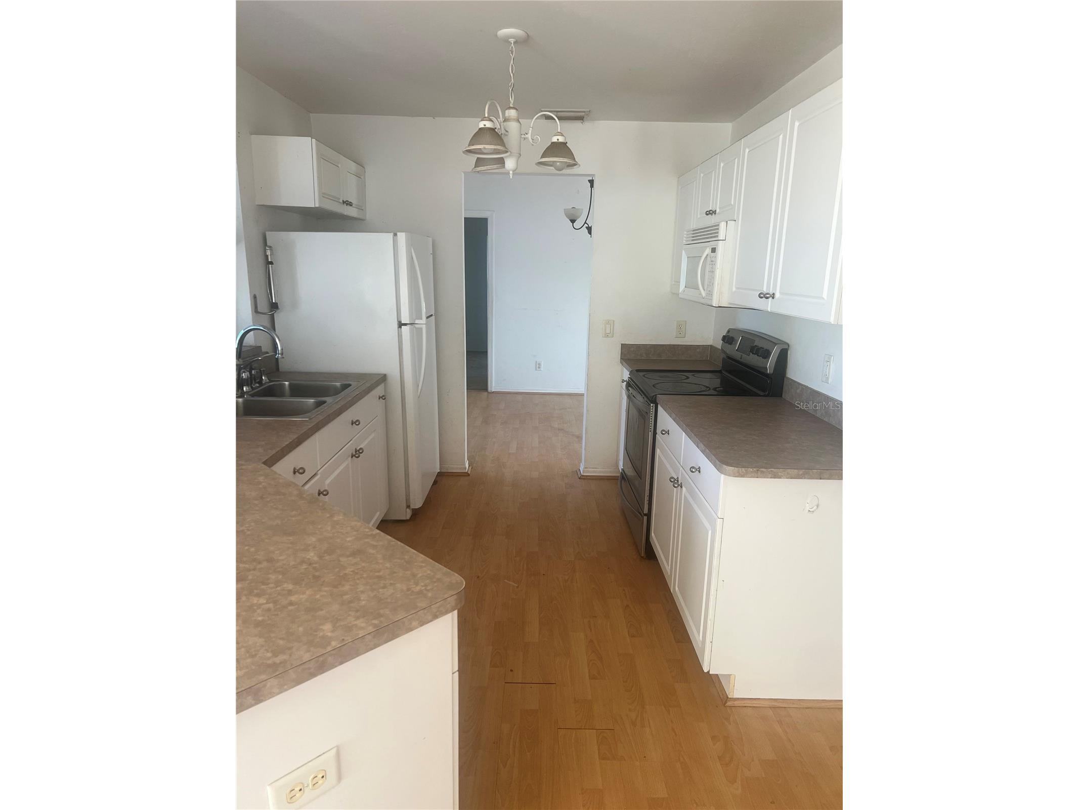 3318 Colfax Lane North Port FL 34286 TB8474754 image1