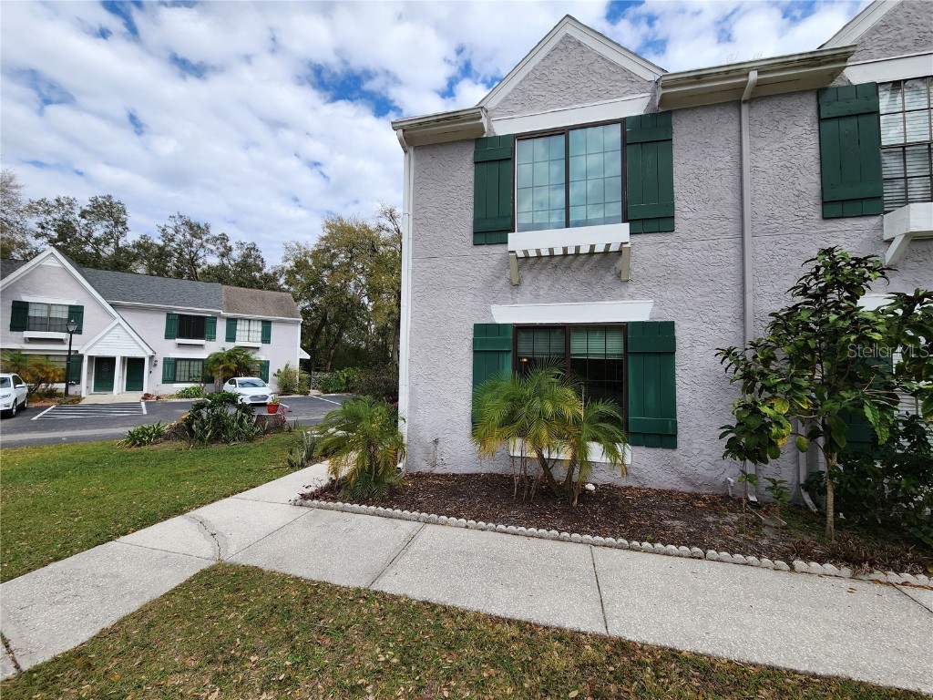 3318 Laurel View Drive Brandon FL 33511 L4942250 image1