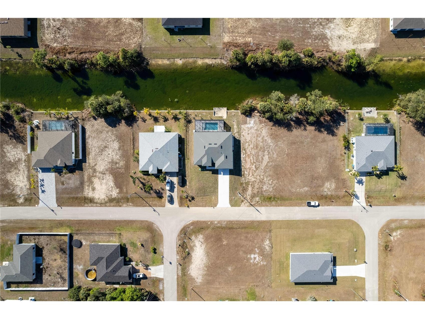 3318 NE 13th Place Cape Coral FL 33909 A4681751 image39