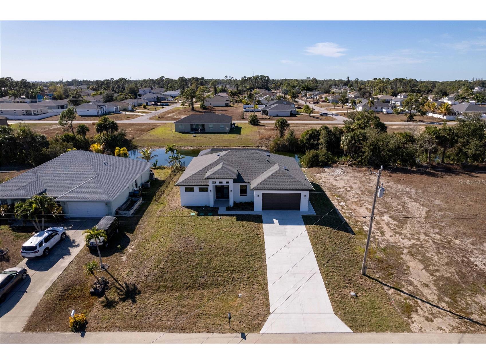 3318 NE 13th Place Cape Coral FL 33909 A4681751 image45