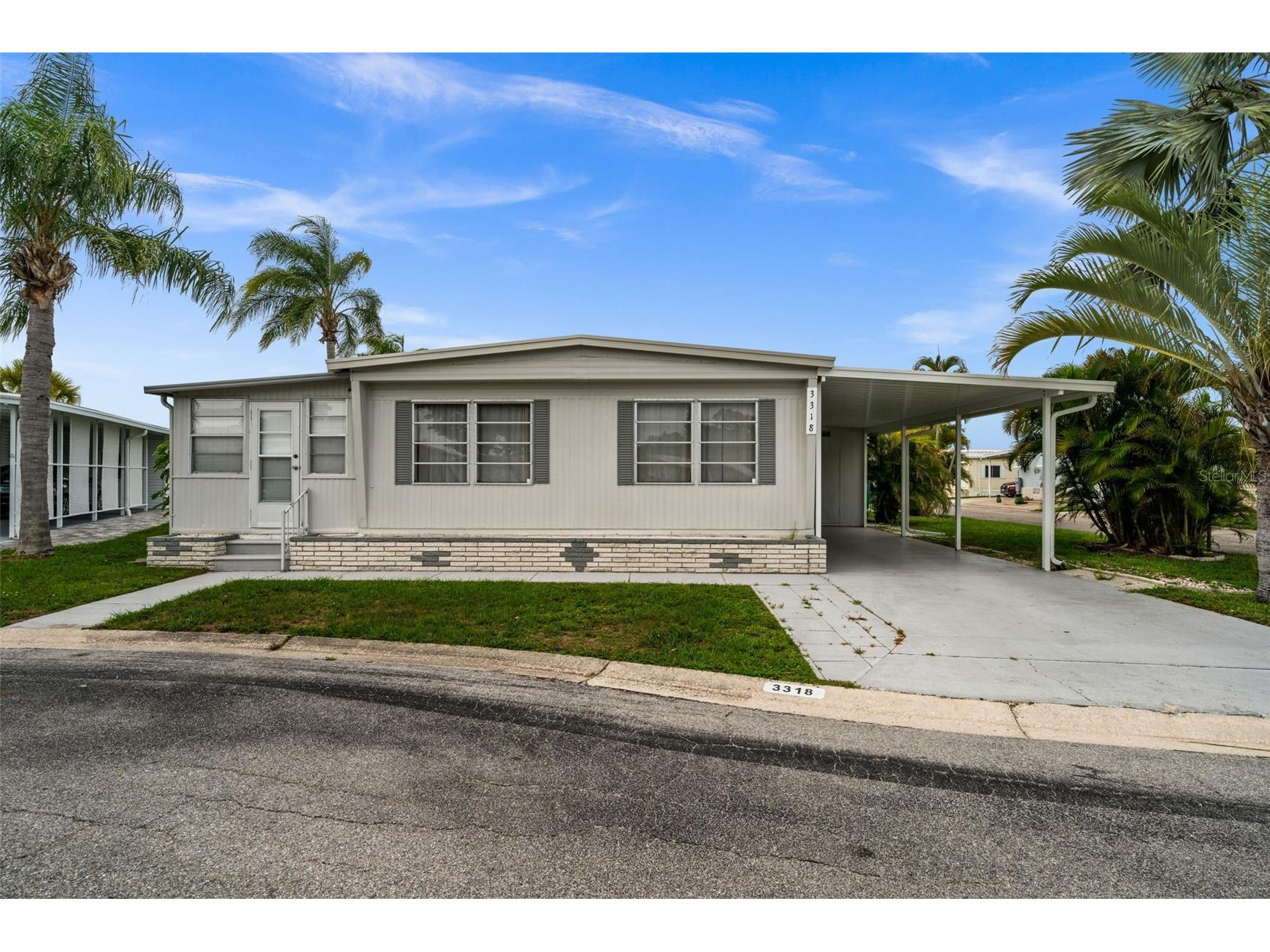 3318 Shingle Oak Terrace Sarasota FL 34237 A4695769 image1