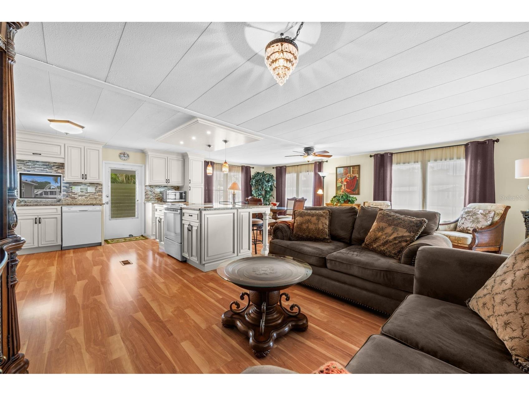 3318 Shingle Oak Terrace Sarasota FL 34237 A4695769 image11