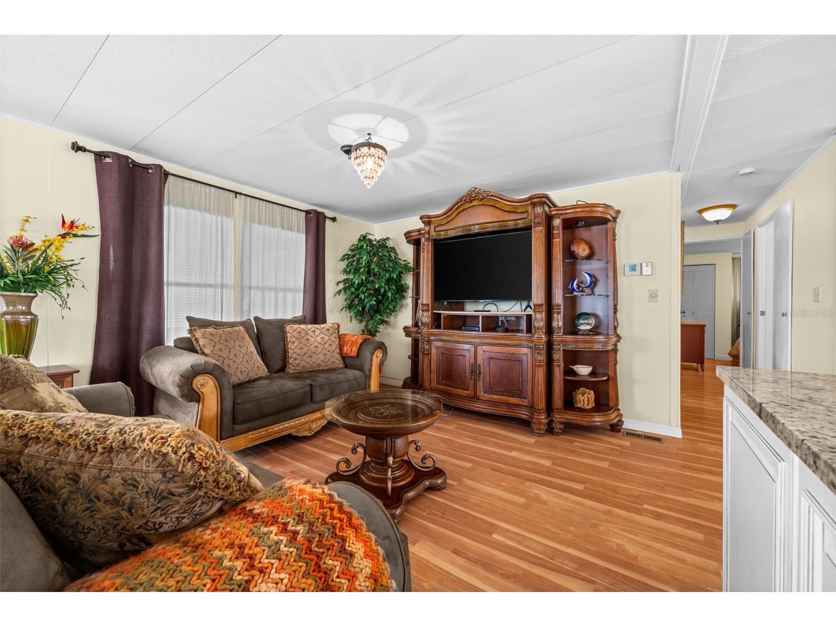 3318 Shingle Oak Terrace Sarasota FL 34237 A4695769 image13