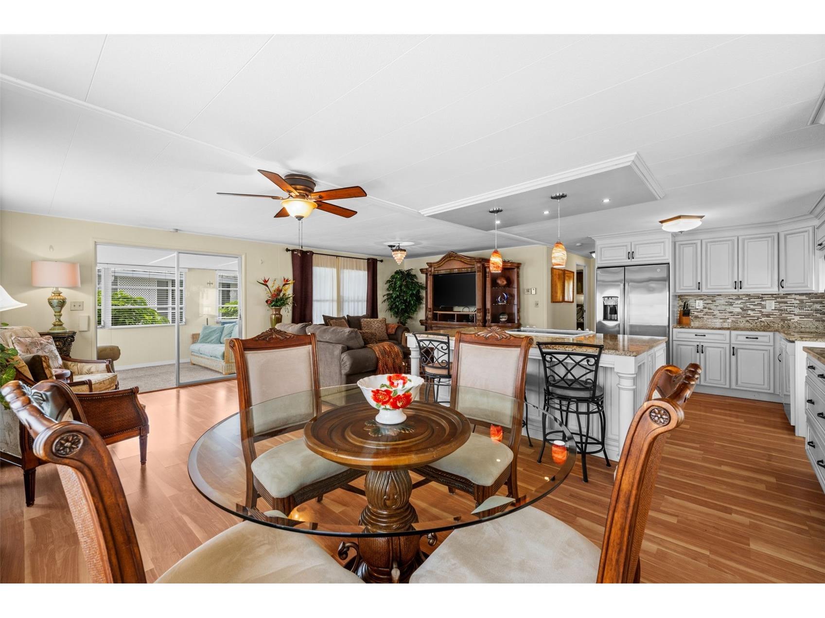 3318 Shingle Oak Terrace Sarasota FL 34237 A4695769 image16