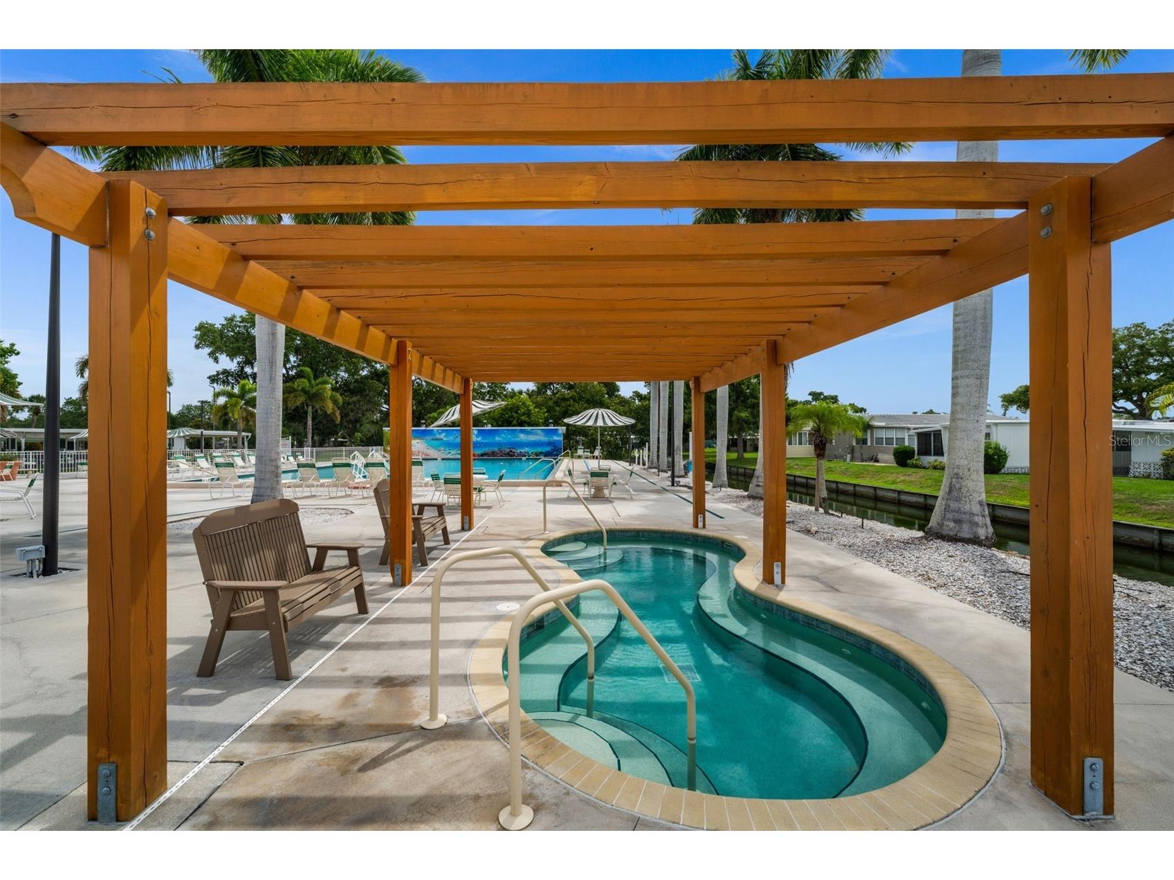 3318 Shingle Oak Terrace Sarasota FL 34237 A4695769 image43