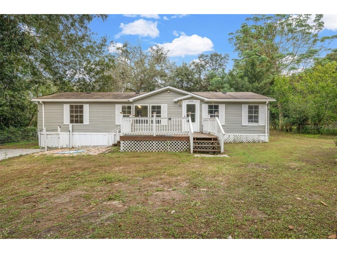 33189 Puckett Street Dade City FL 33523 W7859916 image1