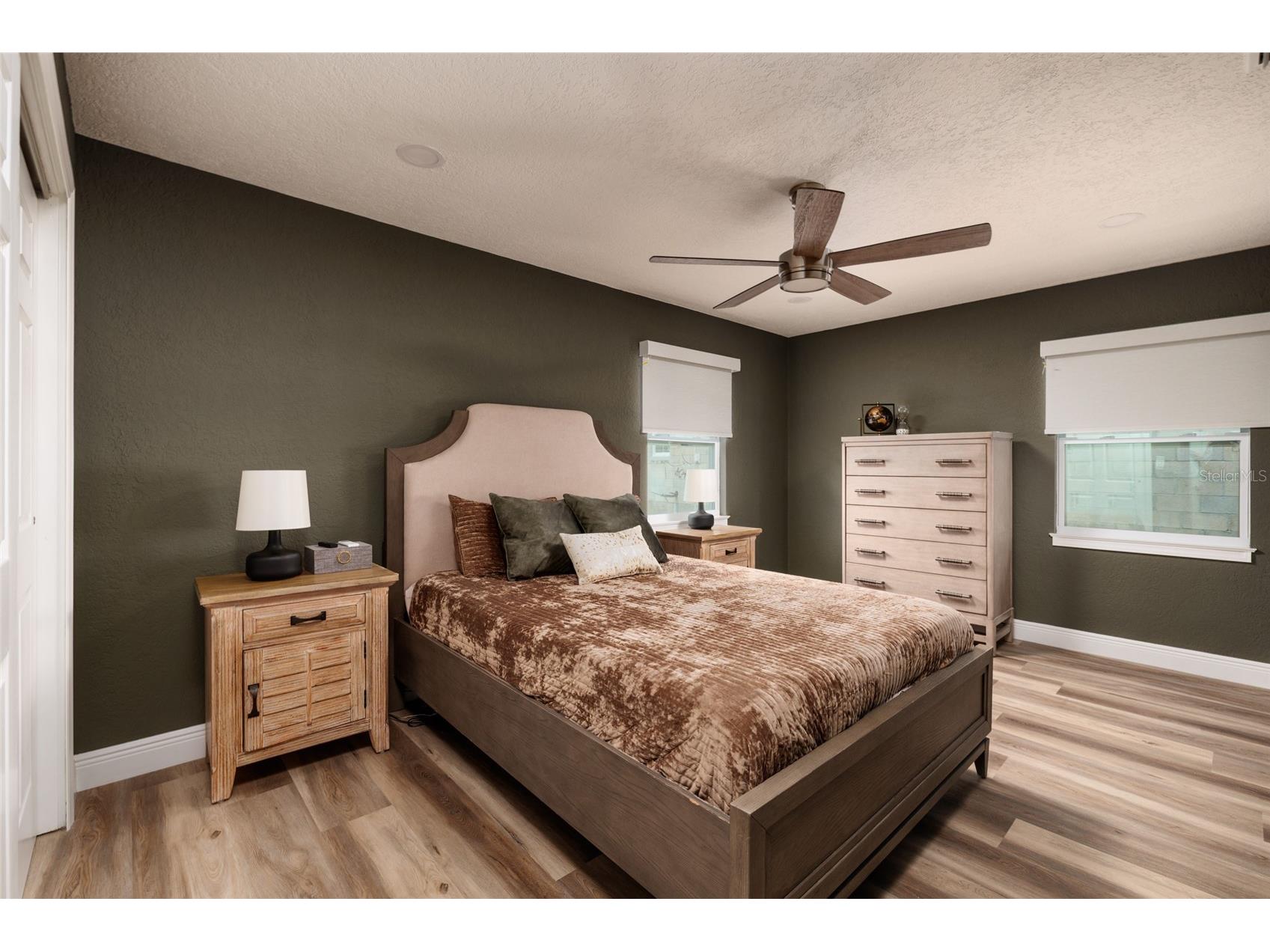 3319 Bayshore Boulevard NE Saint Petersburg FL 33703 TB8400049 image28
