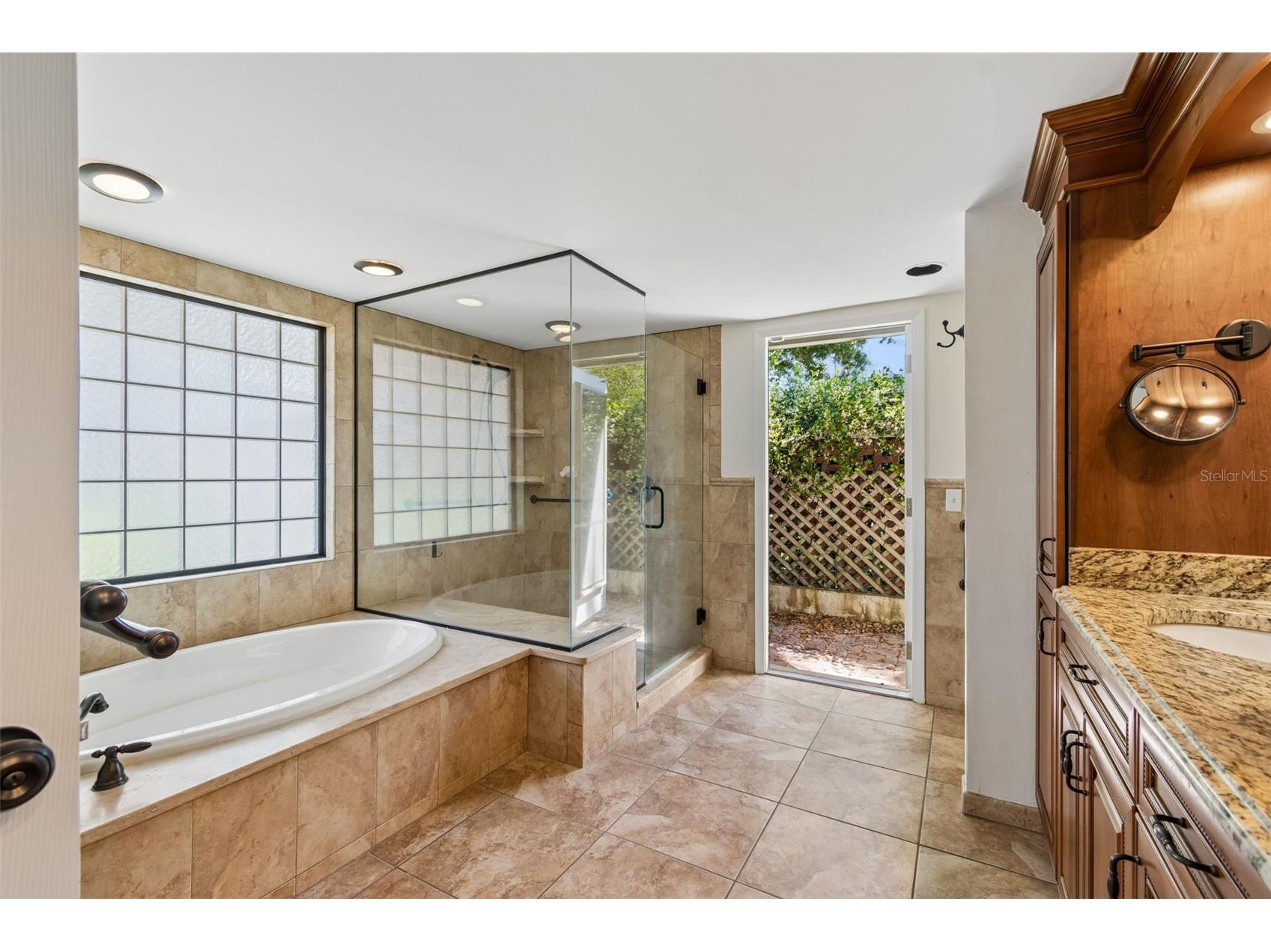 3319 Cheviot Drive Tampa FL 33618 TB8500966 image20