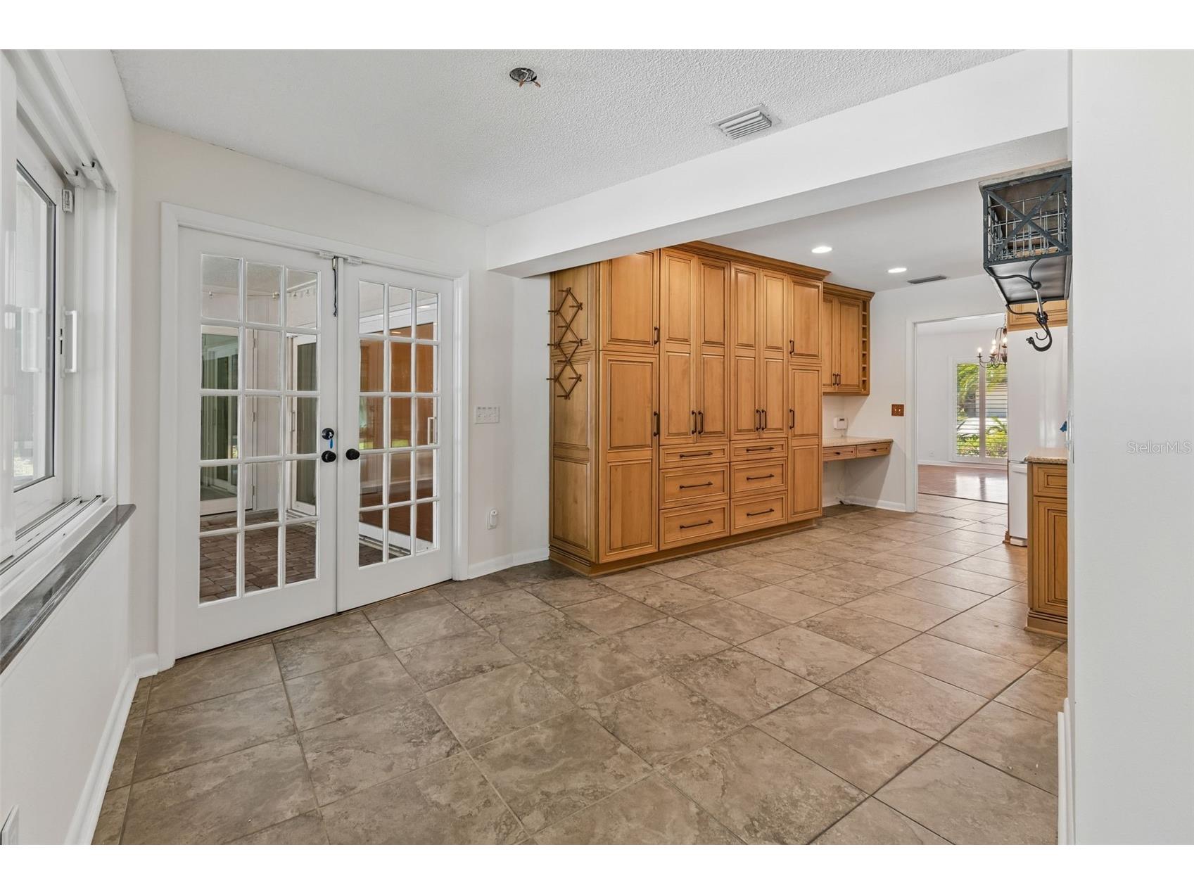 3319 Cheviot Drive Tampa FL 33618 TB8500966 image8