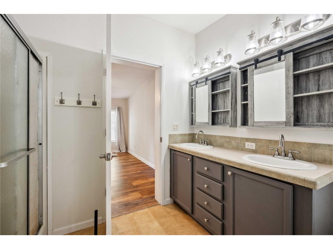 3319 Fox Ridge Boulevard Wesley Chapel FL 33543 TB8373636 image32