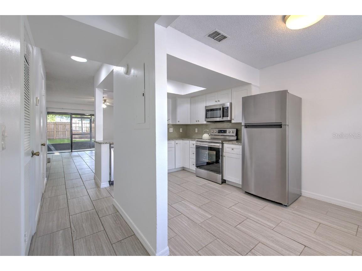 3319 Laurel View Drive Brandon FL 33511 T3535696 image5