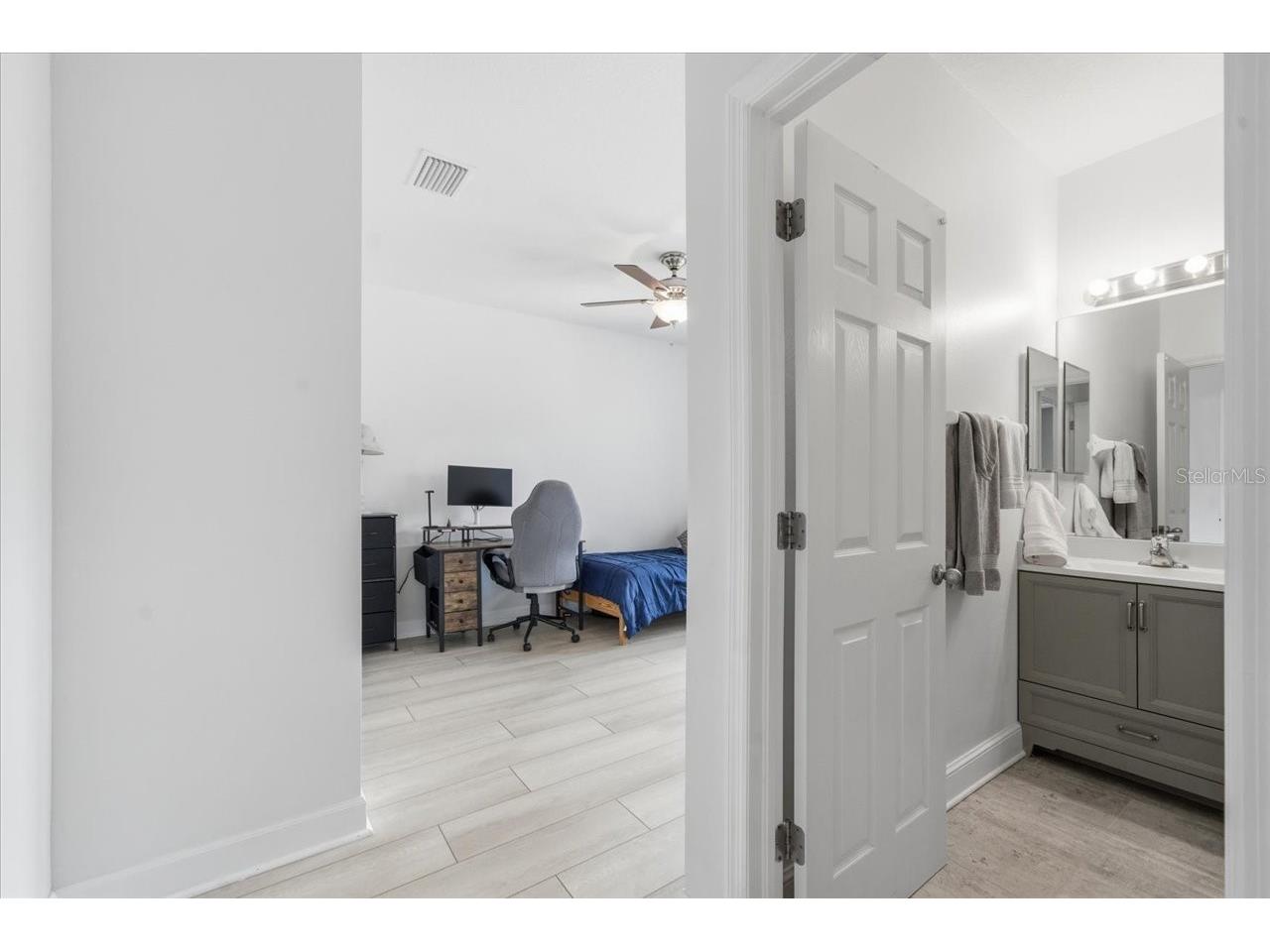 3319 Majestic View Drive Lutz FL 33558 TB8494452 image38