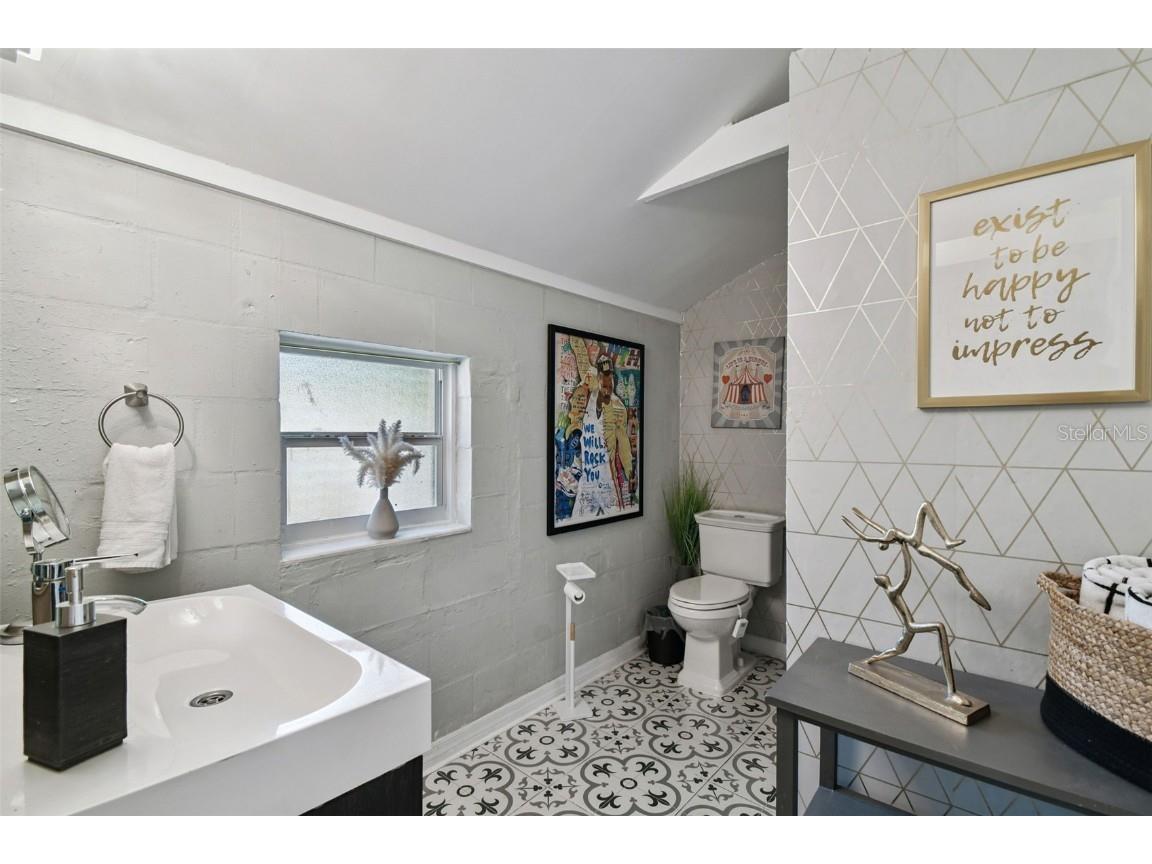 3319 W Paul Avenue Tampa FL 33611 TB8452194 image41