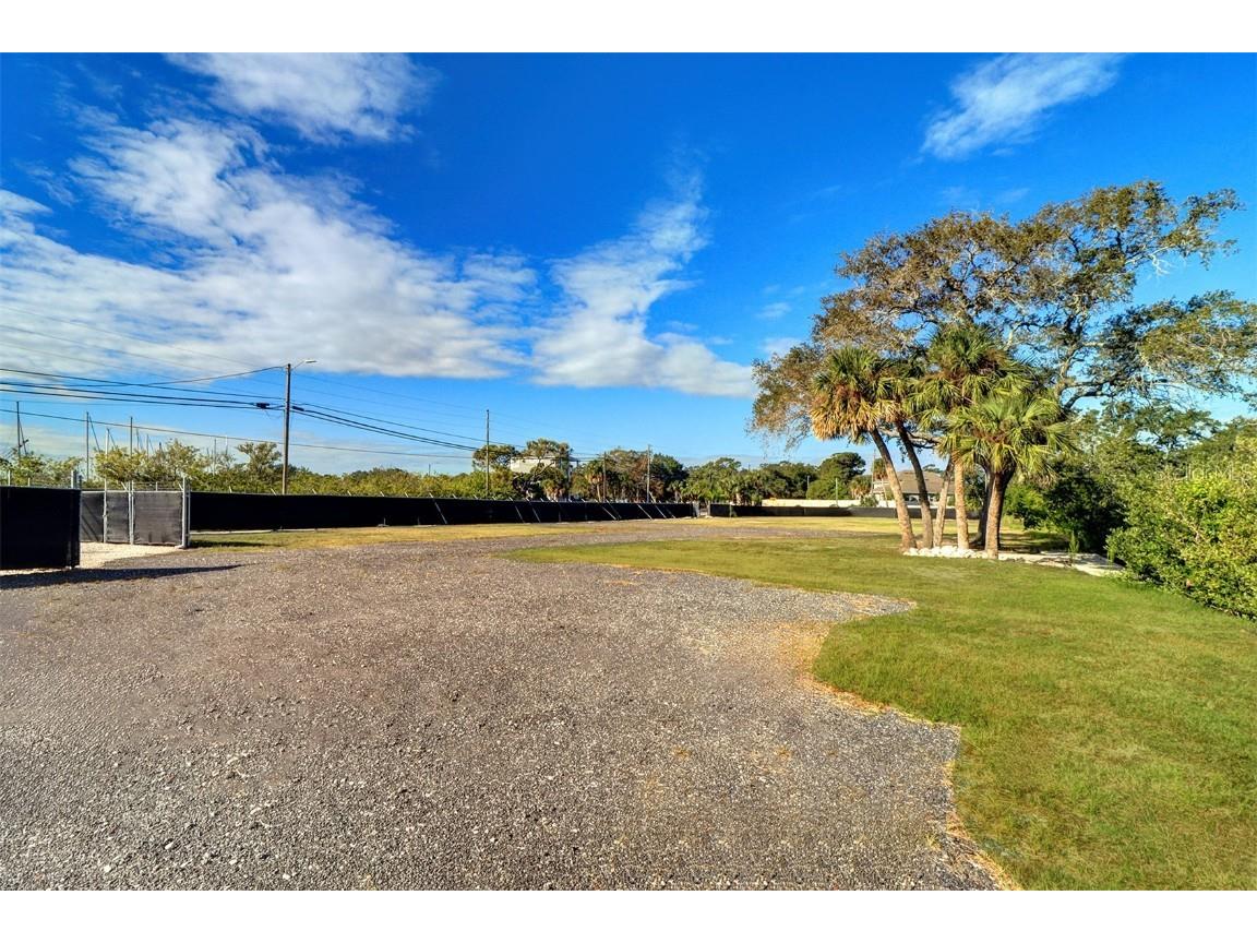 332 Anclote Road Tarpon Springs FL 34689 U8222183 image5