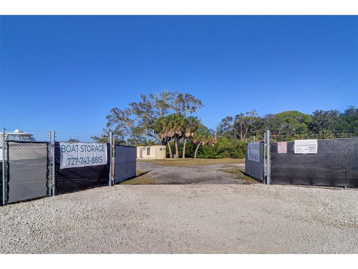 332 Anclote Road Tarpon Springs FL 34689 U8222183 image3