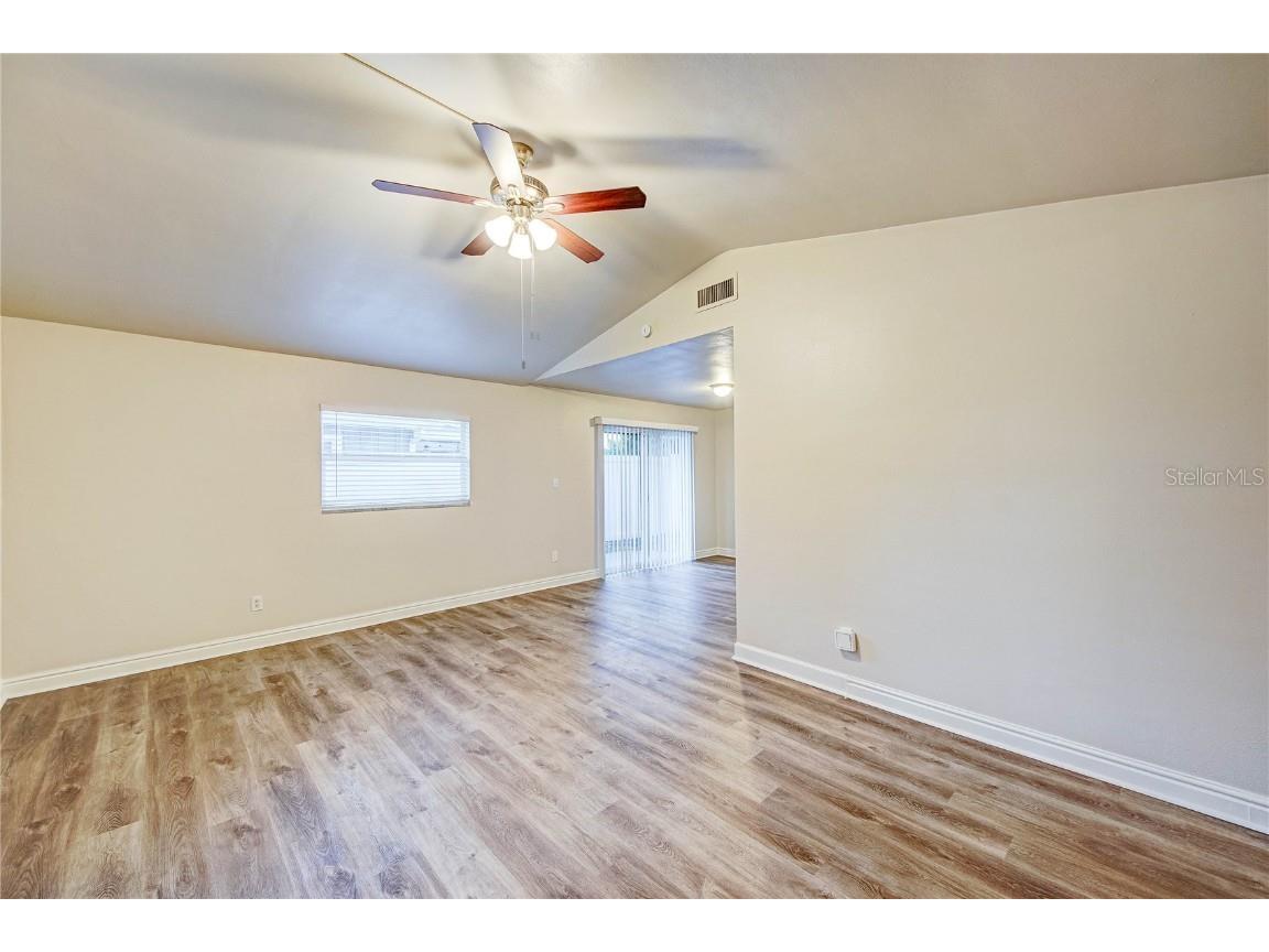 332 Benton Street Orlando FL 32839 O6325393 image8