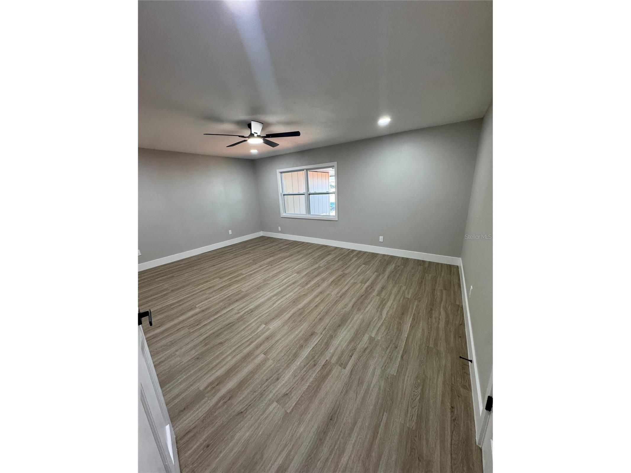 332 Big Tree Road South Daytona FL 32119 O6407292 image25