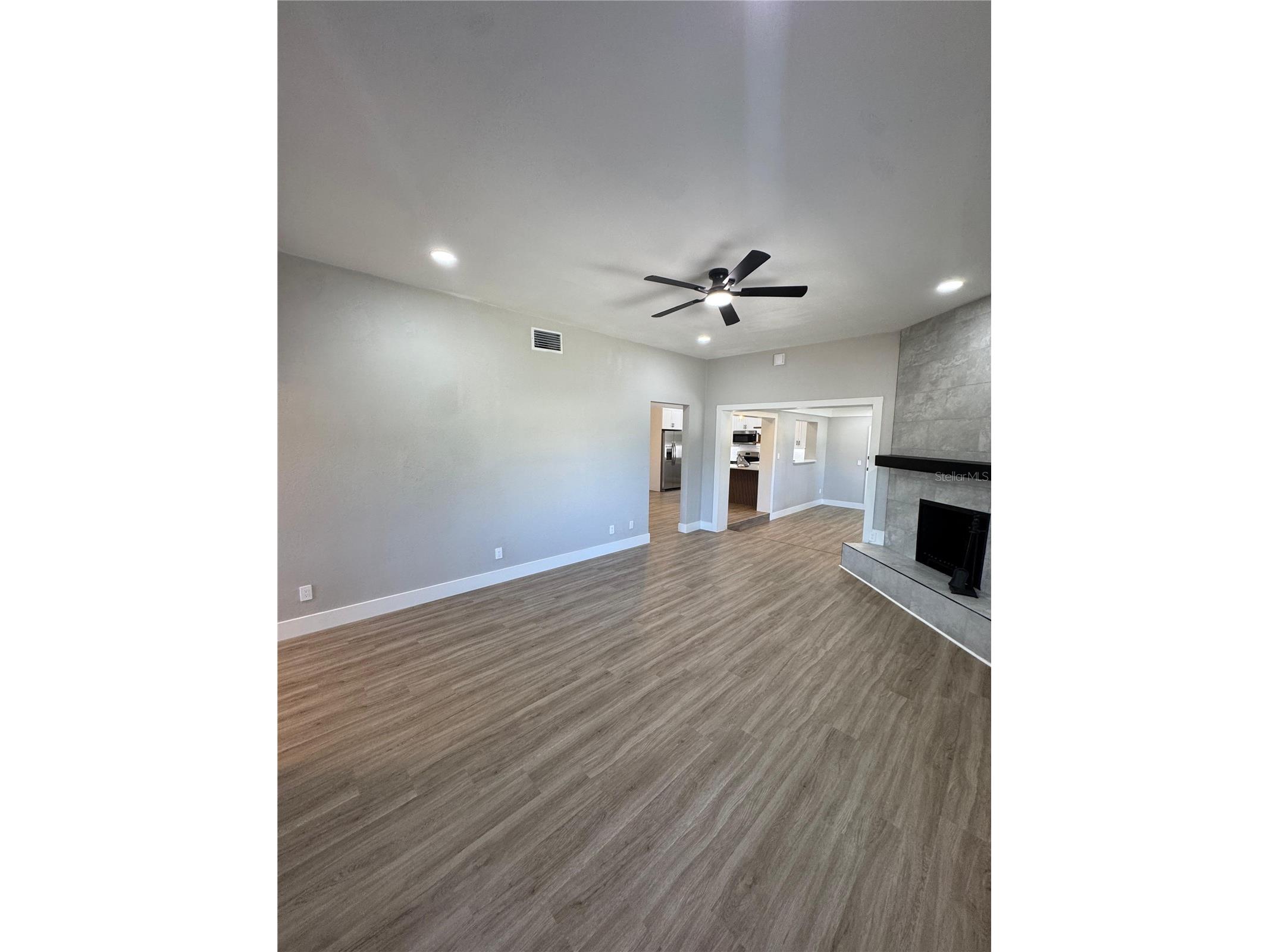 332 Big Tree Road South Daytona FL 32119 O6407292 image9