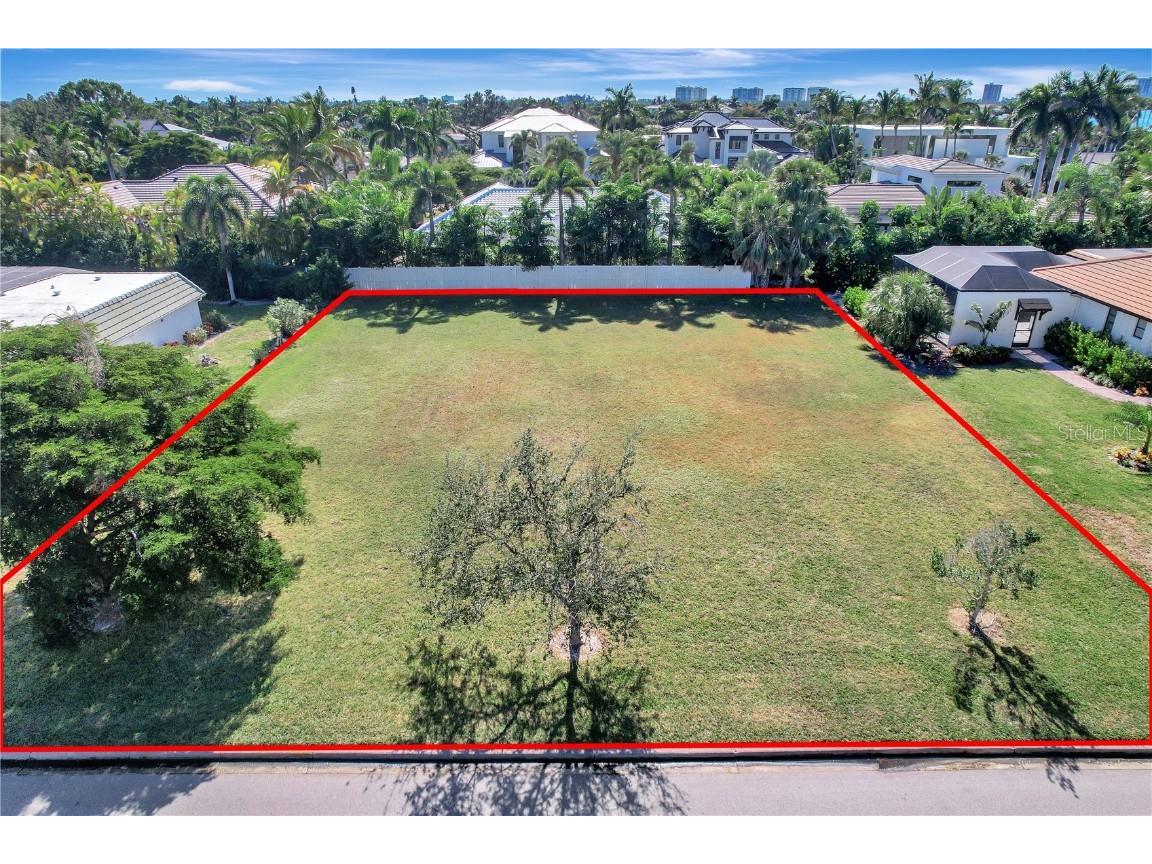 332 Bob White Way Sarasota FL 34236 A4672851 image1