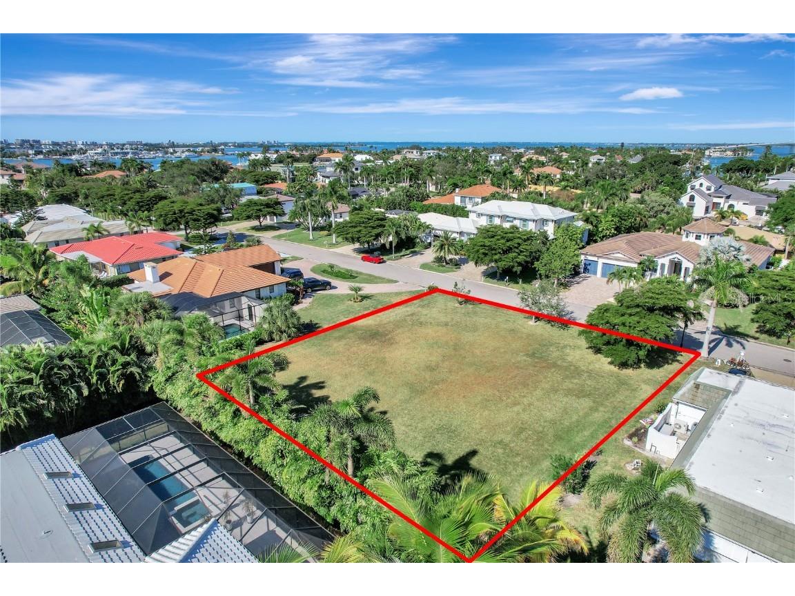 332 Bob White Way Sarasota FL 34236 A4672851 image4