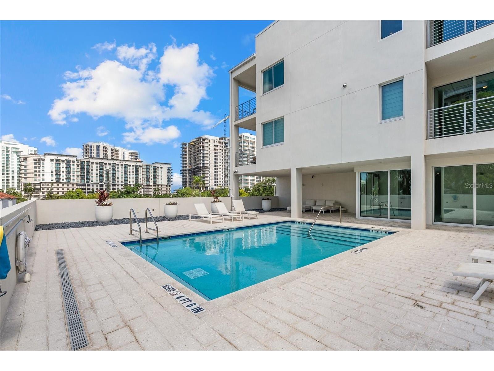 332 Cocoanut Avenue #302 Sarasota FL 34236 A4694715 image29
