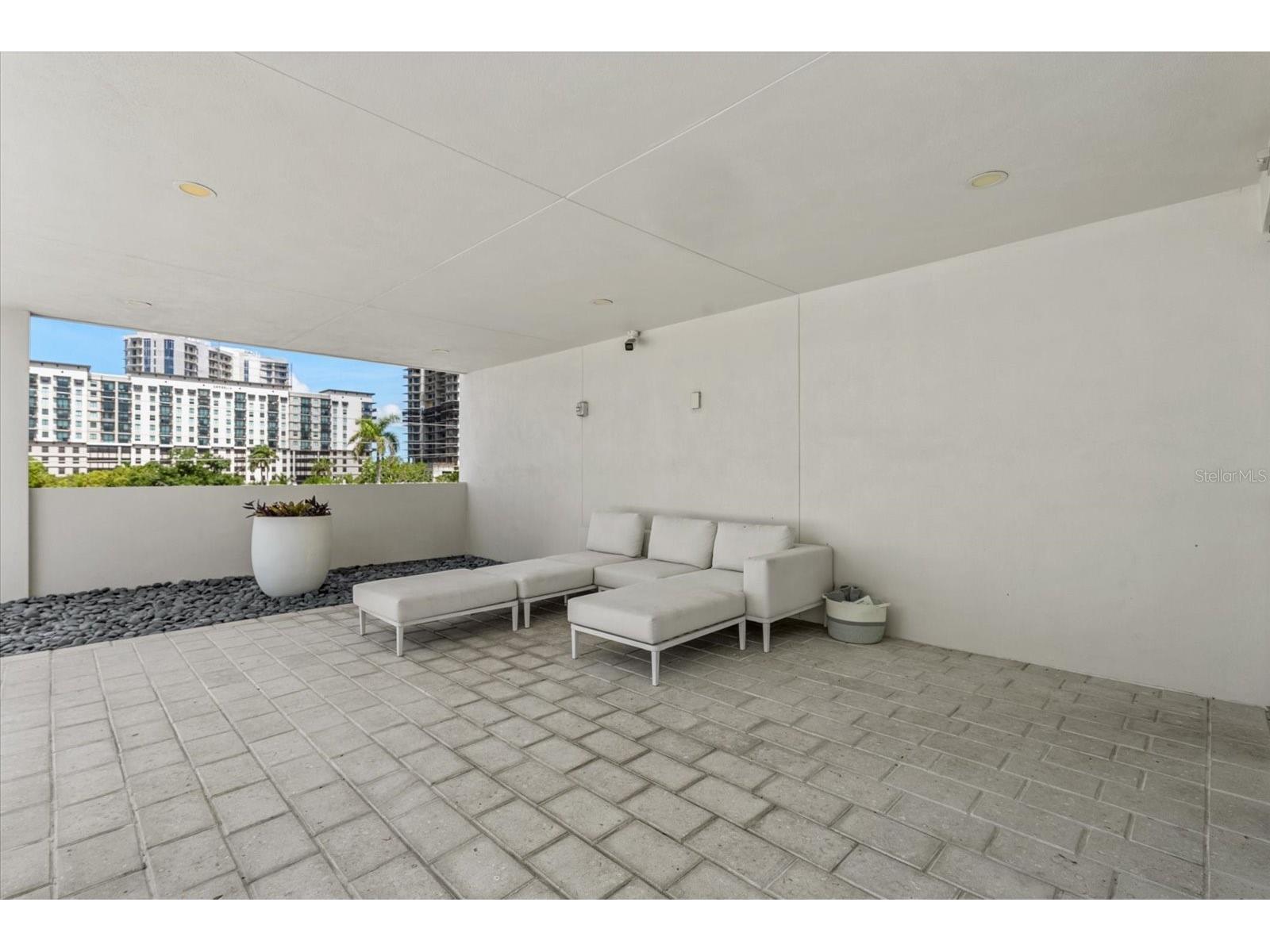 332 Cocoanut Avenue #302 Sarasota FL 34236 A4694715 image31