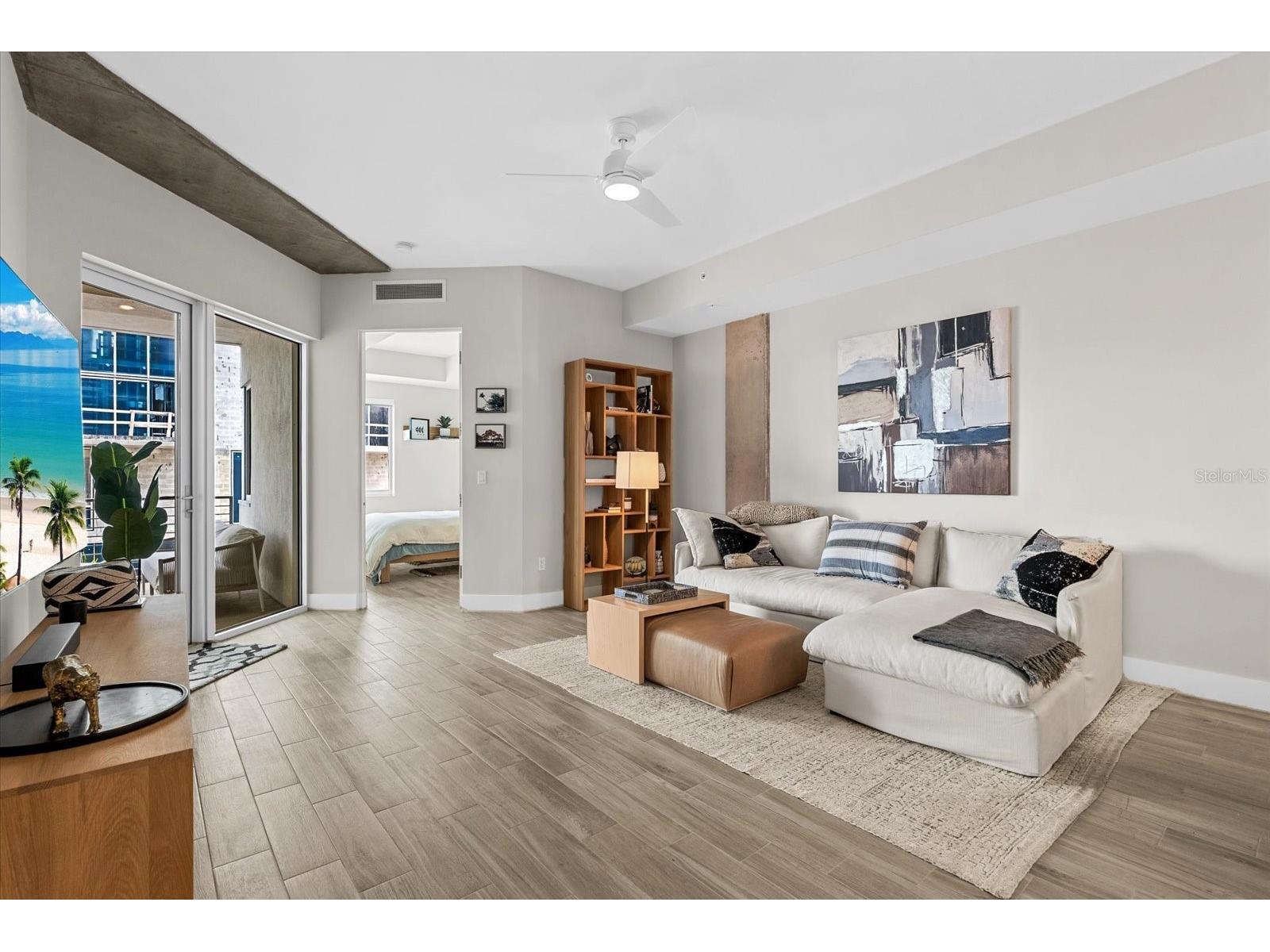 332 Cocoanut Avenue #302 Sarasota FL 34236 A4694715 image5