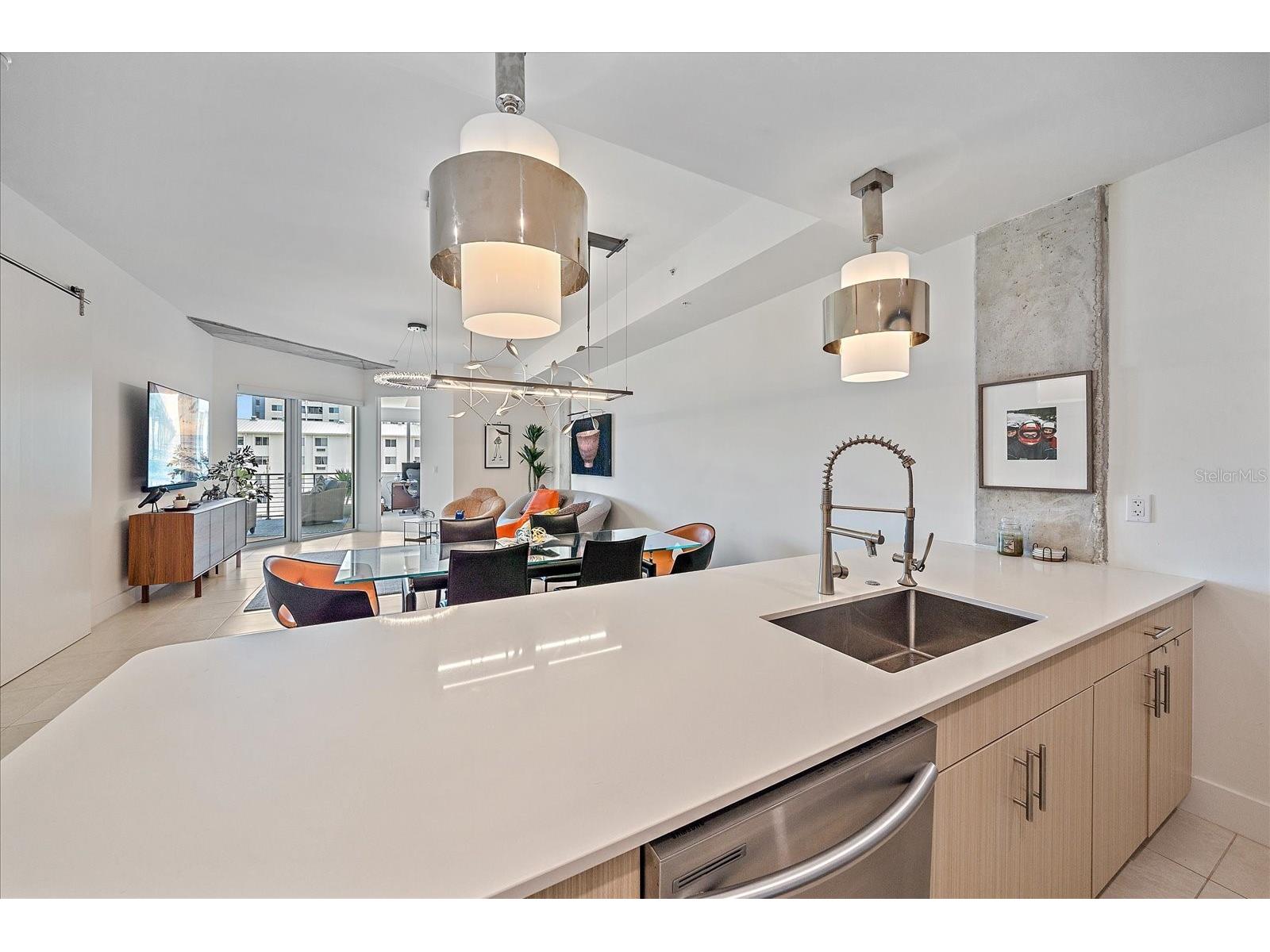 332 Cocoanut Avenue #406 Sarasota FL 34236 A4687470 image10