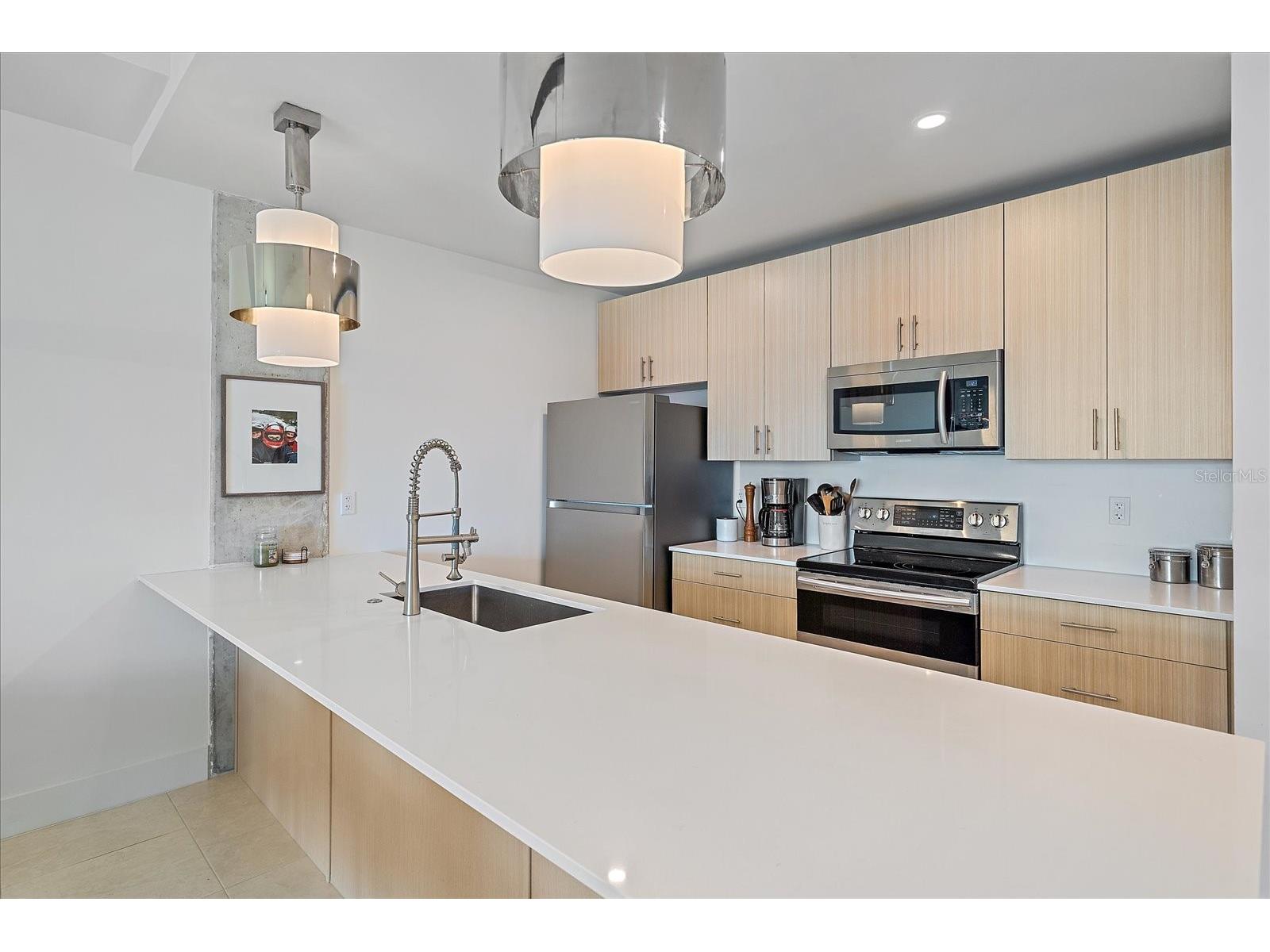 332 Cocoanut Avenue #406 Sarasota FL 34236 A4687470 image12