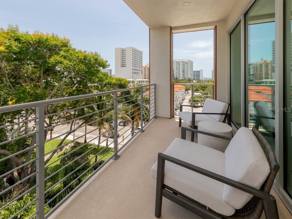 332 Cocoanut Avenue #503 Sarasota FL 34236 N6133602 image5