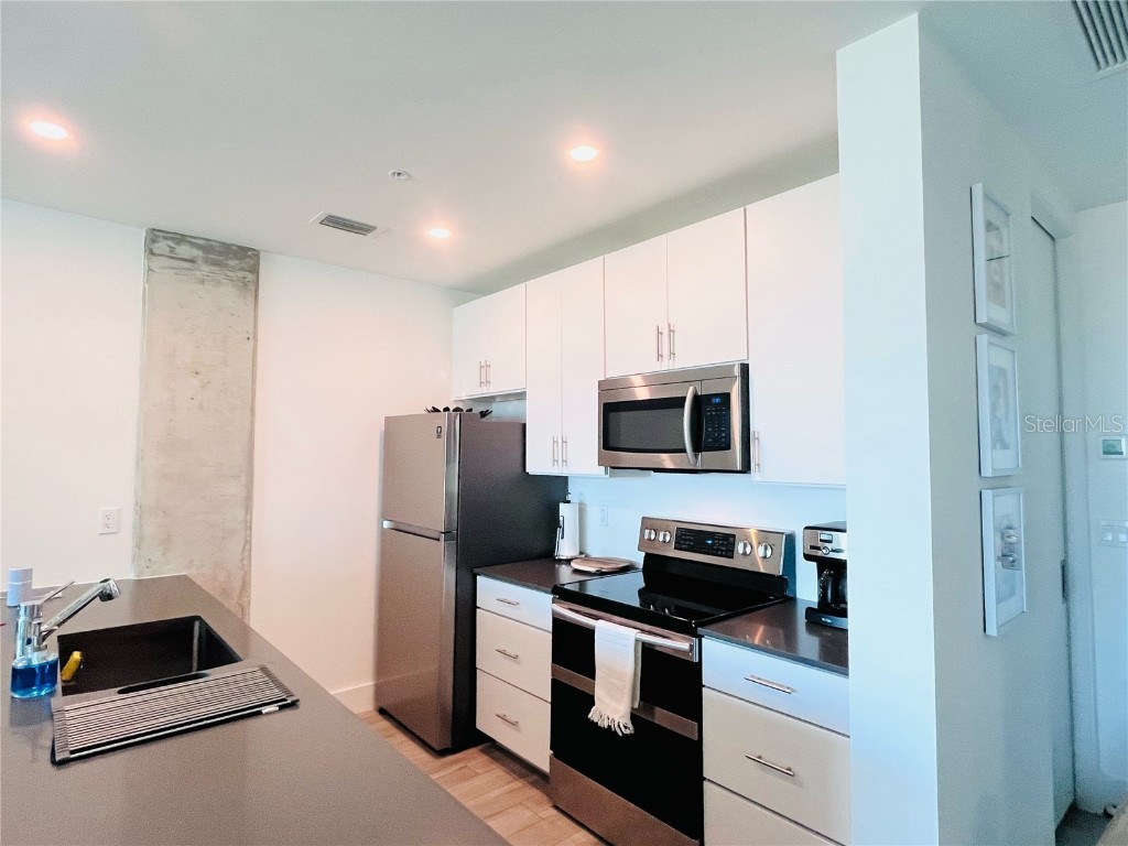 332 Cocoanut Street #507 Sarasota FL 34236 TB8445145 image11