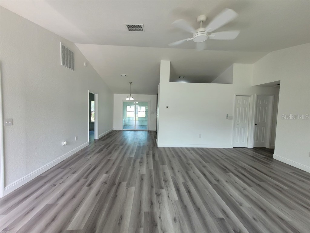 332 Cornwallis Court Kissimmee FL 34758 S5135393 image8