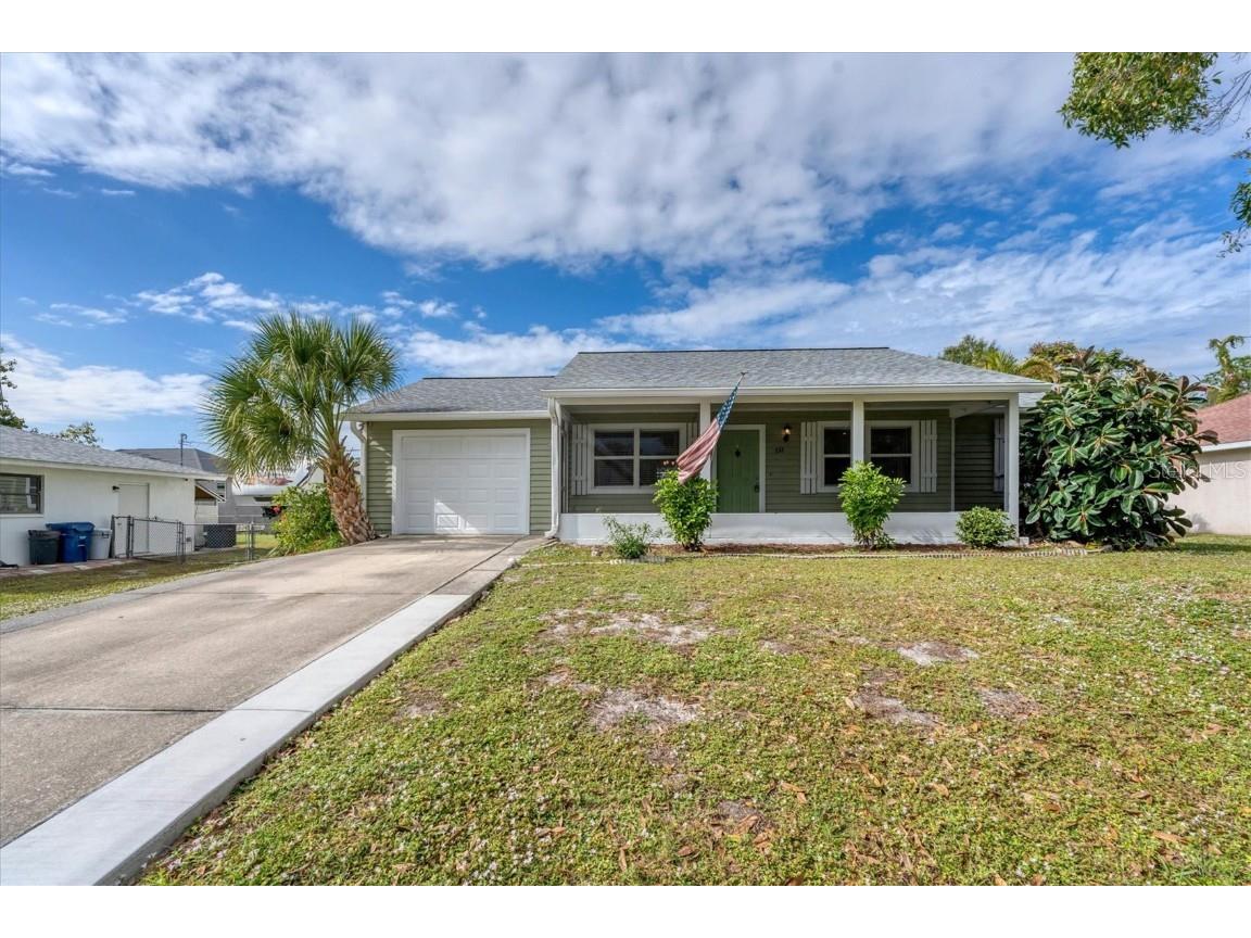 332 Drake Road Venice FL 34293 C7484374 image1
