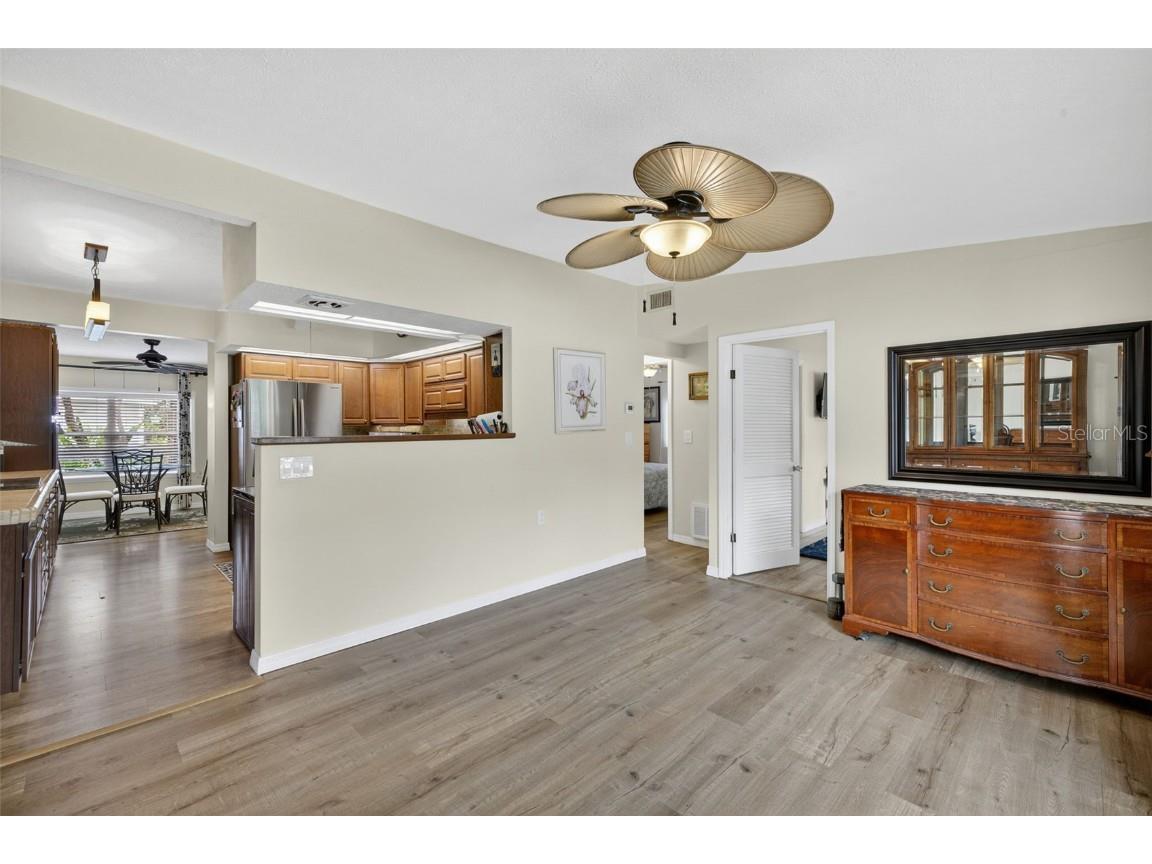 332 E Langsner Street Englewood FL 34223 A4665000 image15