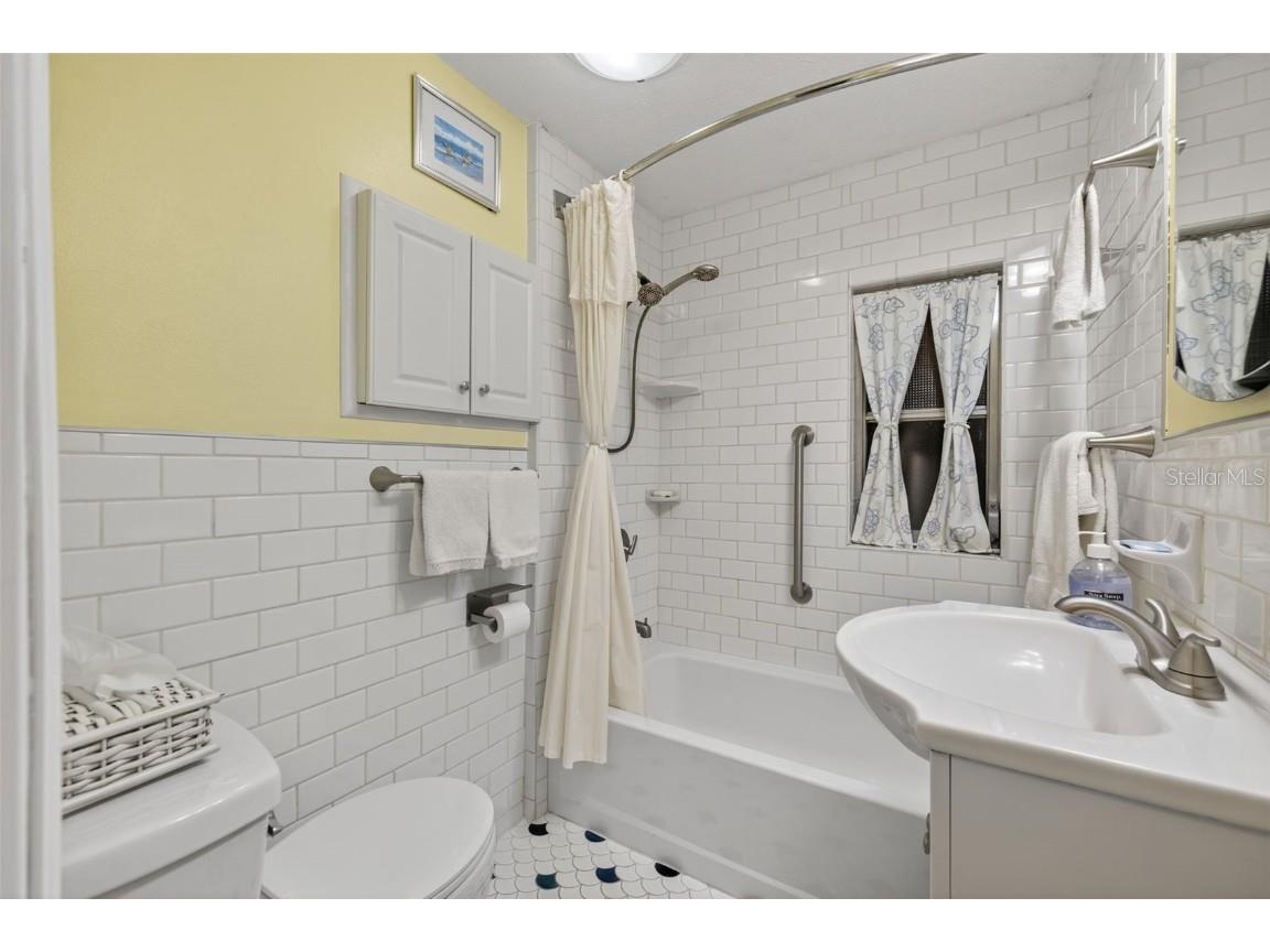 332 E Langsner Street Englewood FL 34223 A4665000 image20