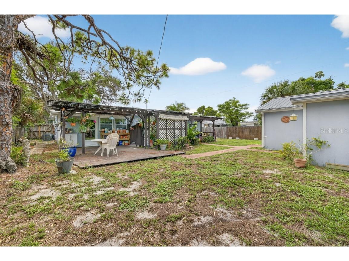 332 E Langsner Street Englewood FL 34223 A4665000 image24