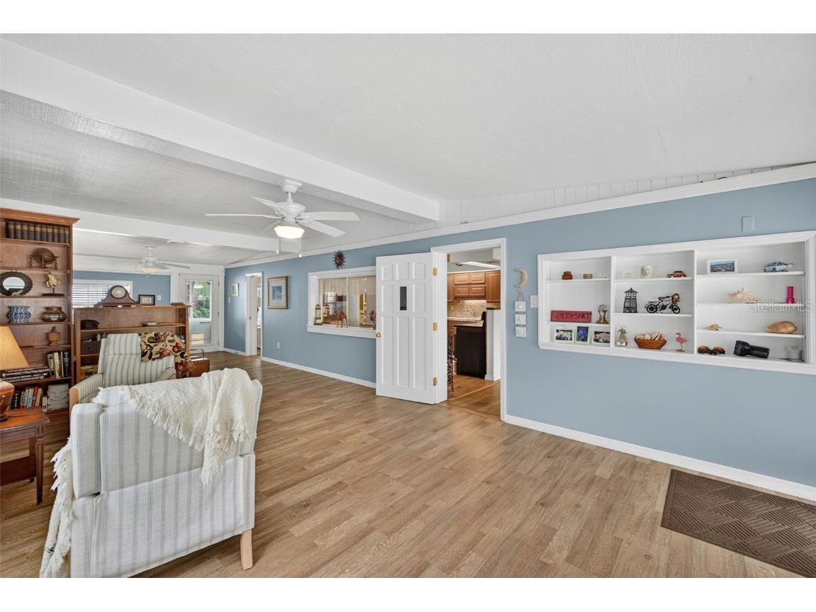 332 E Langsner Street Englewood FL 34223 A4665000 image4